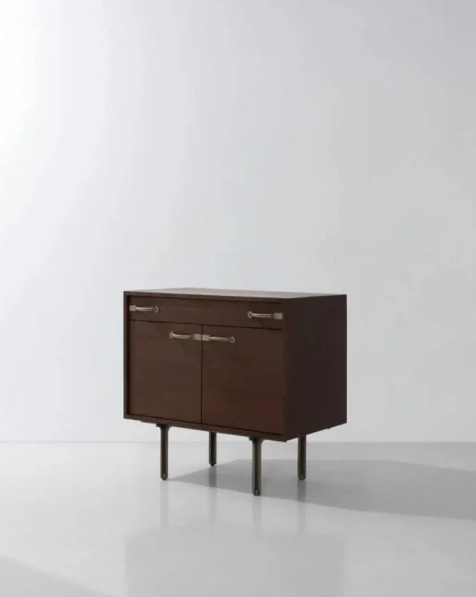 Tote small cabinet01.JPG