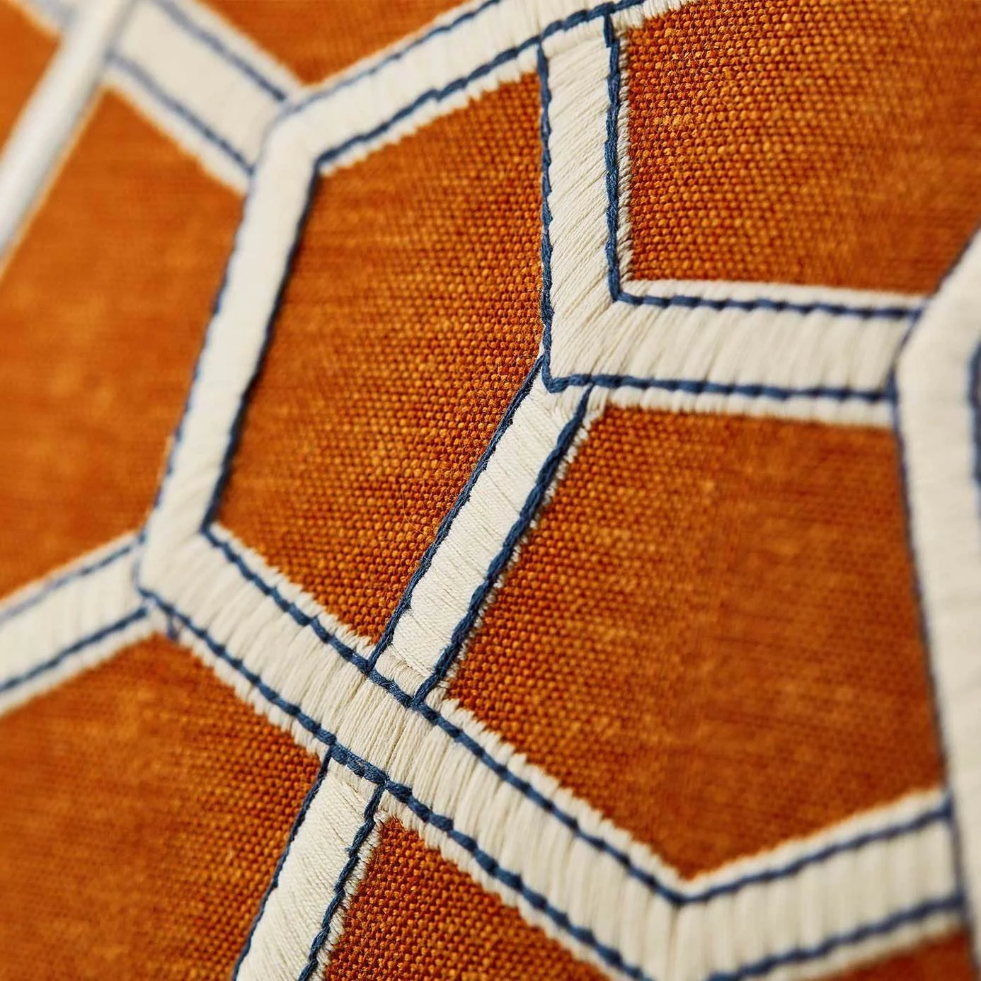 HMMF133003_2_HAF0359_01_HARLEQUIN_Cubica_FABRICS_73a4.jpg