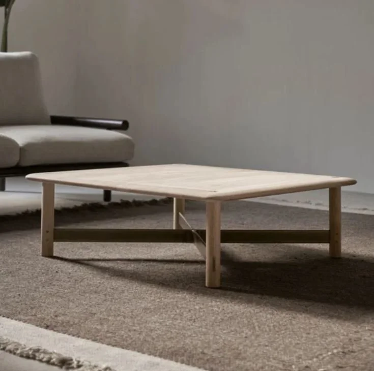 Stilt table 03.JPG