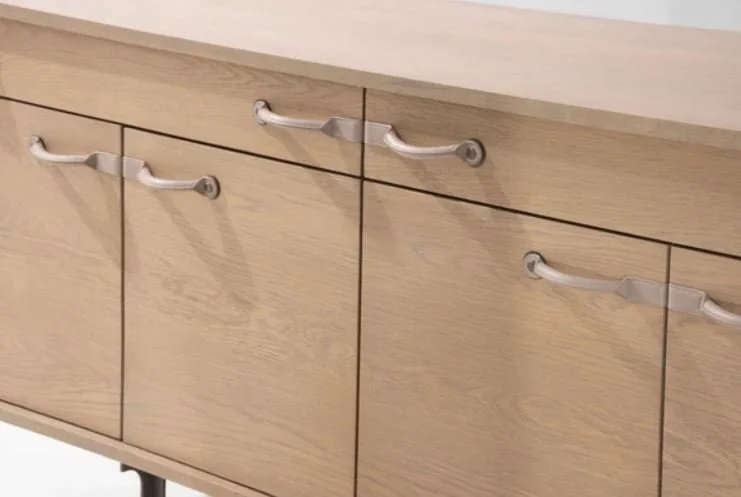 Tote Credenza 03.JPG