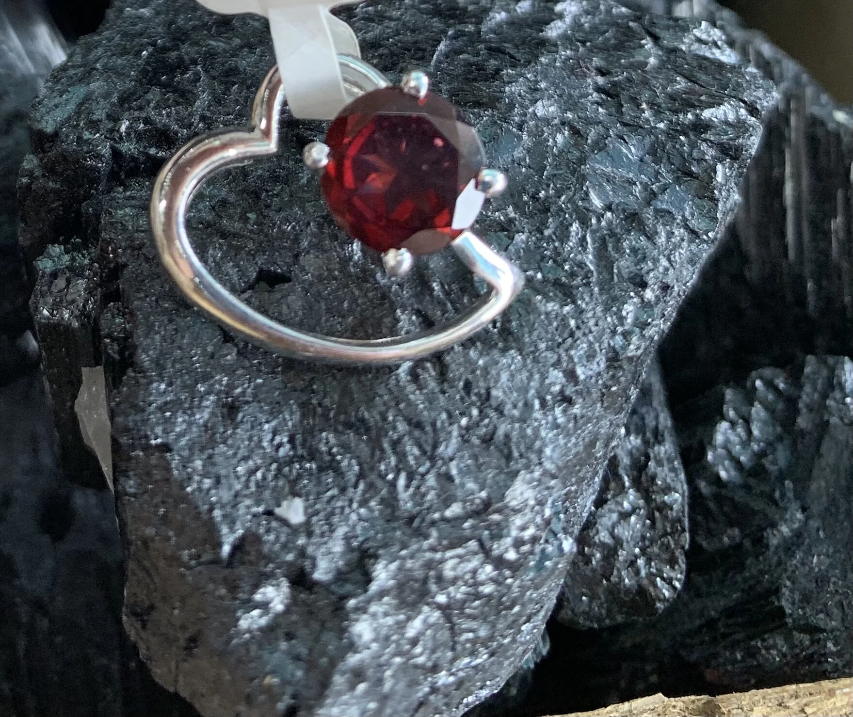 E1B7E67A-E83B-4C81-AAAD-3F0CB02B4F11