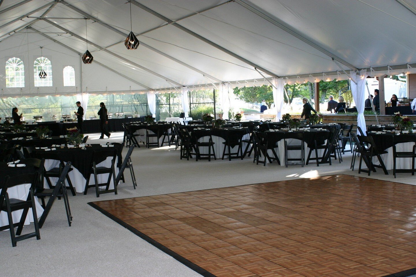From tables and chairs to linens and utensils, Chief Rental has what you need to make your wedding reception unforgettable. Reserve online at www.chiefrental.com.
👇
#nashvillepartyrentals #nashvillerentals #partyrentals #tablerentals #tentrentals #b