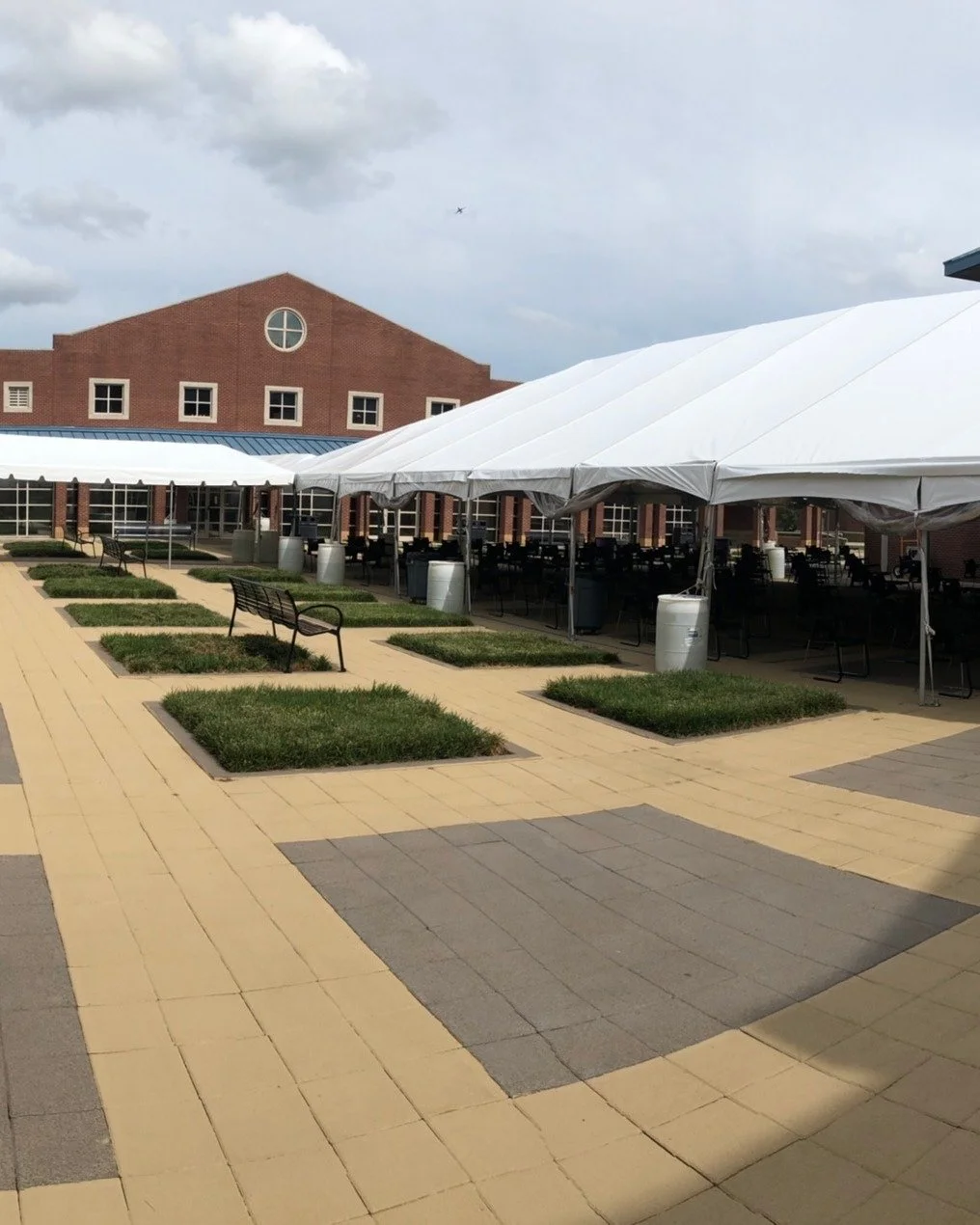 Less stressing, more impressing. 💅✨ Upgrade your autumn events with our premium tents, tables, and lighting! 🍂🥂 [Link in bio to reserve] #NashvilleEvents #FallWeddings #ChiefRental #NashvilleParty