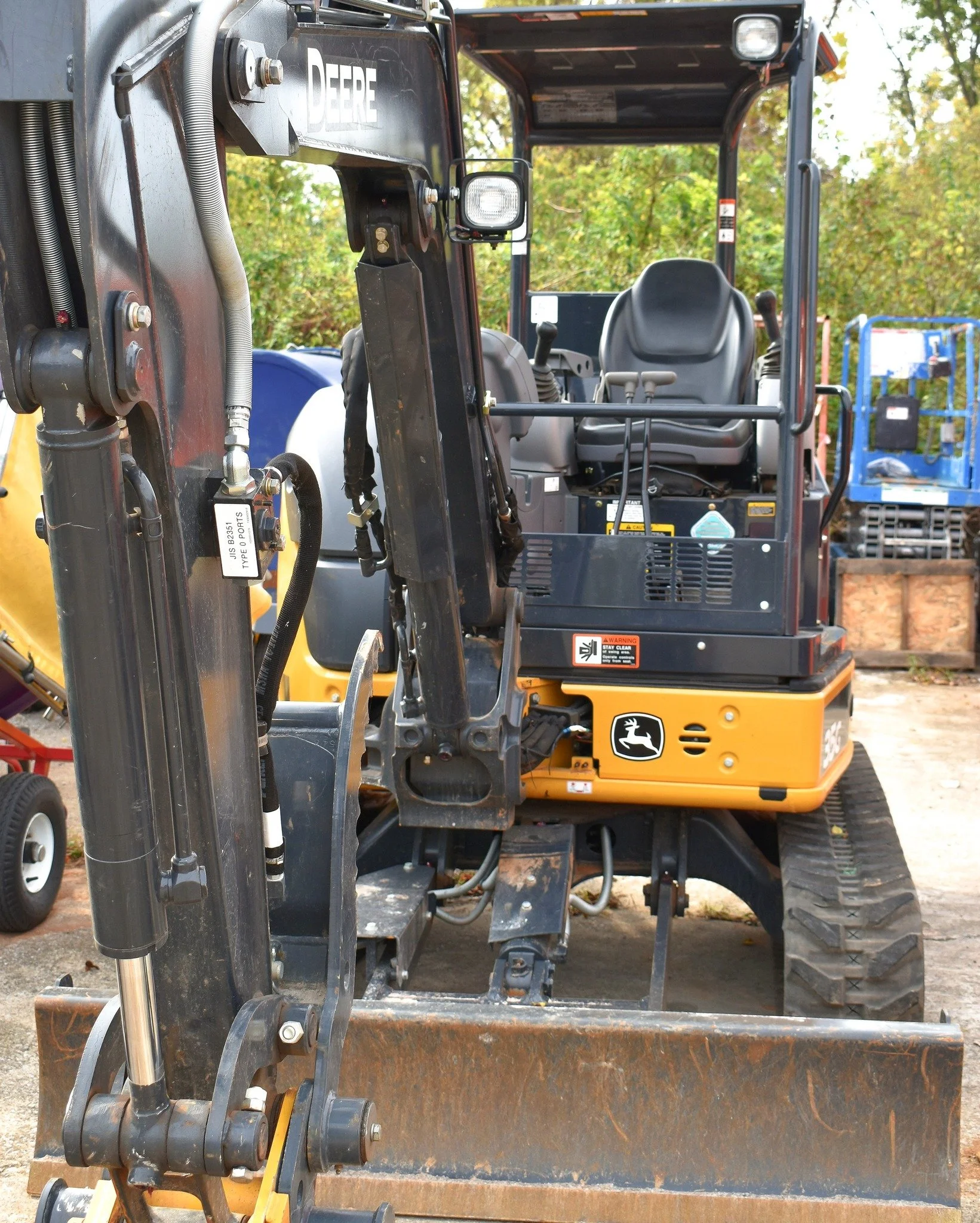 Chief-Rental-heavy-equipment-tents-chairs-bounce-house-rentals-Nashville-tn7.jpg