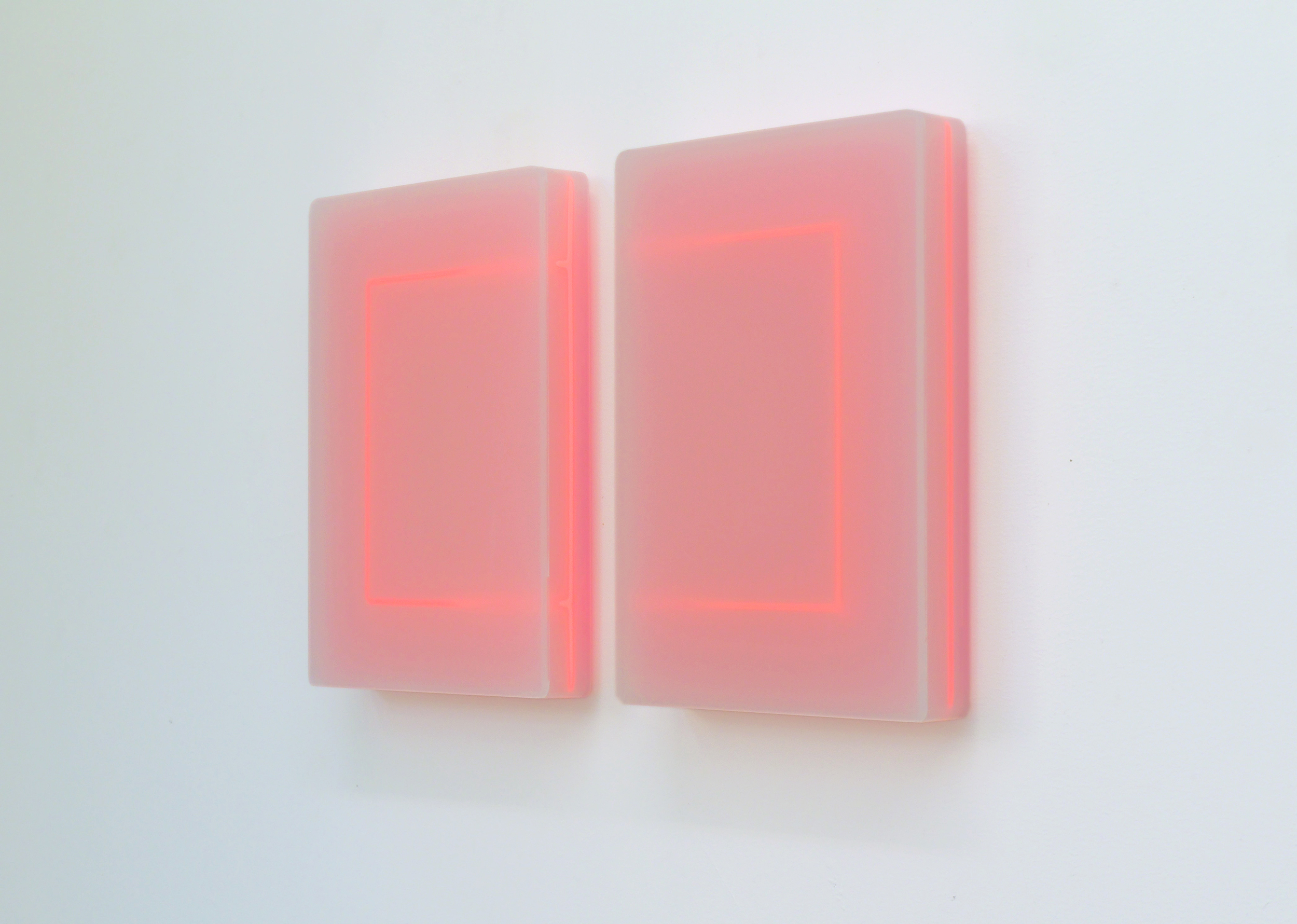  Karyn Taylor,&nbsp; Time Loop In 2 Parts , 2015, Perspex, 70 x 42 x 6.5cm 