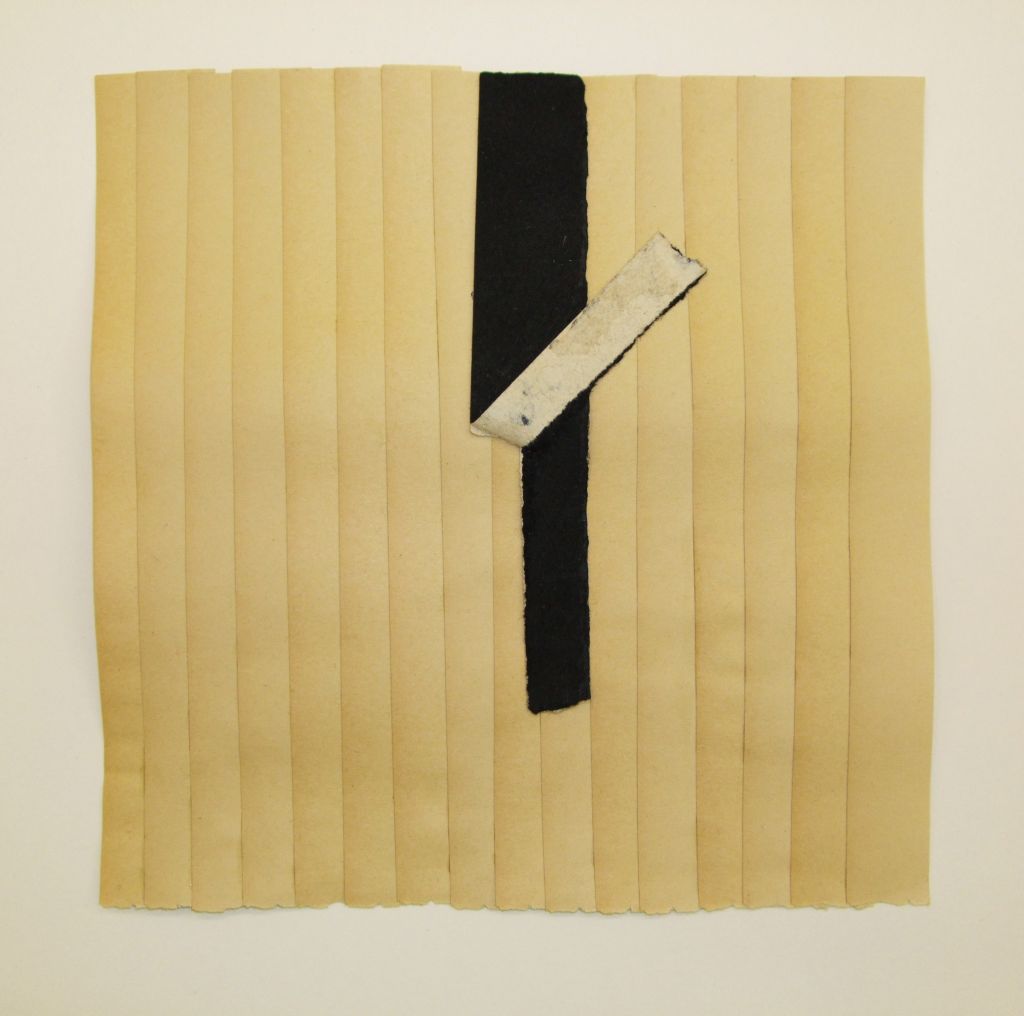  Sam Grigorian,&nbsp; Untitled , 2011, décollage, 19 x 19cm 
