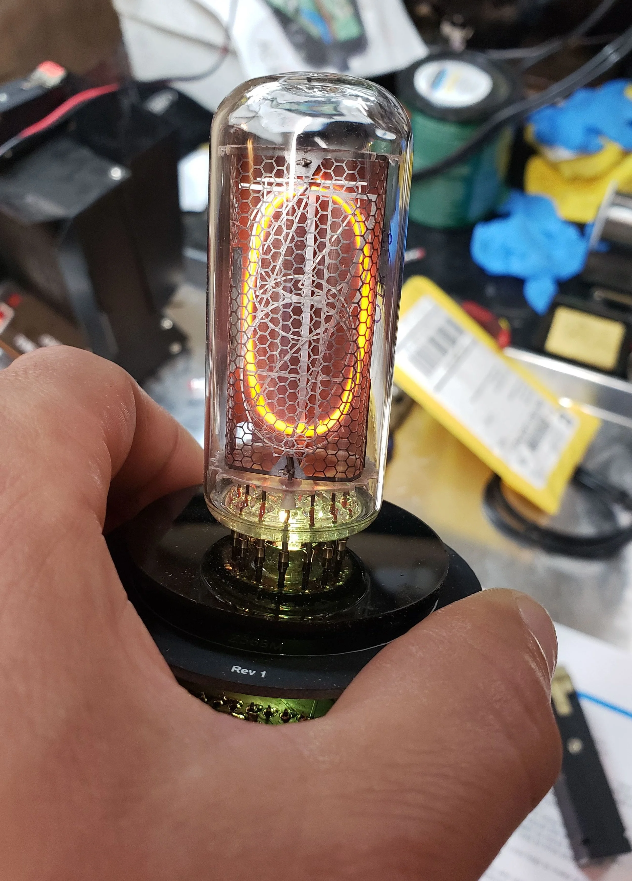 Larger IN-18 tube in single-number clock circuit board.