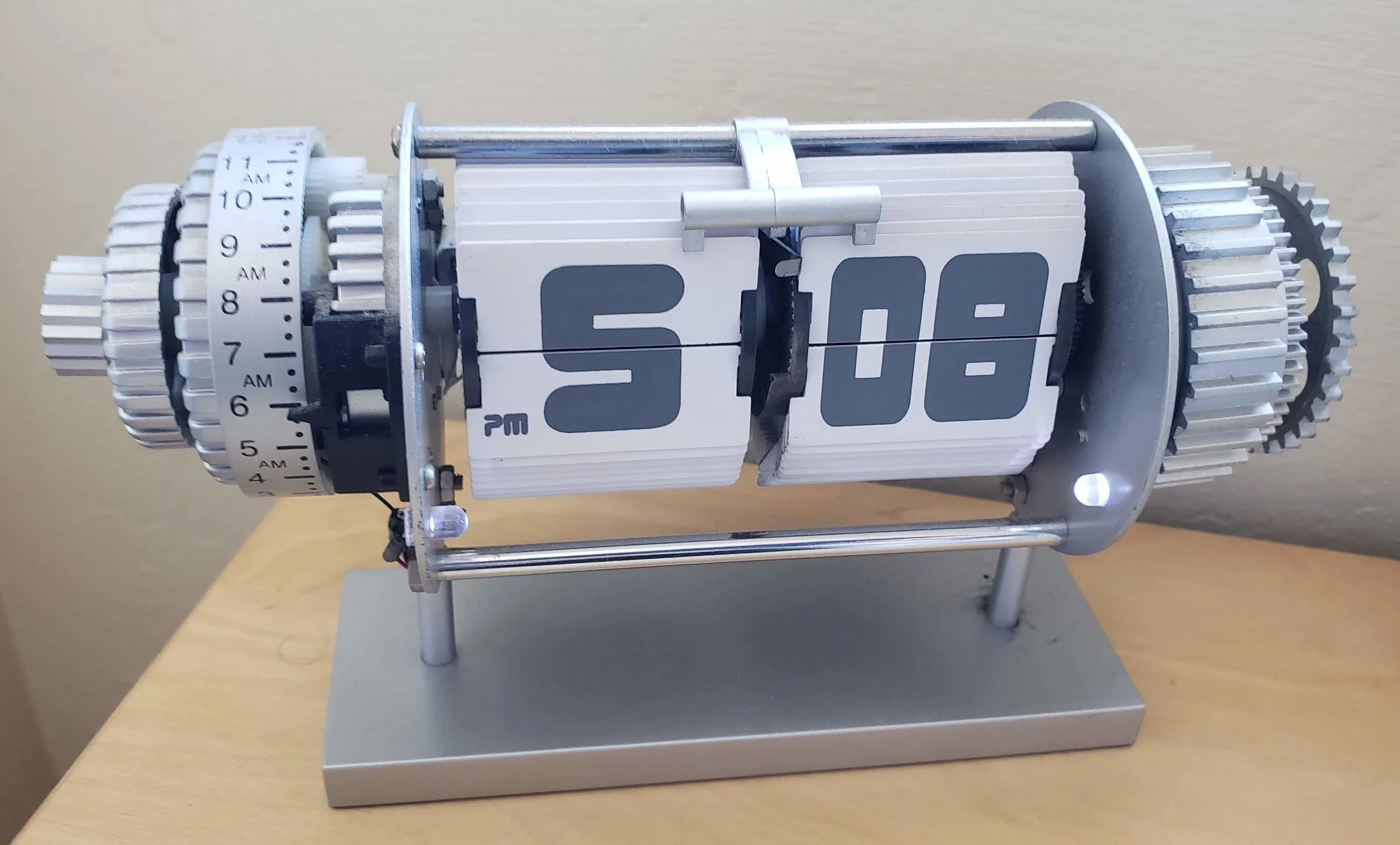 My very own split-flap alarm clock