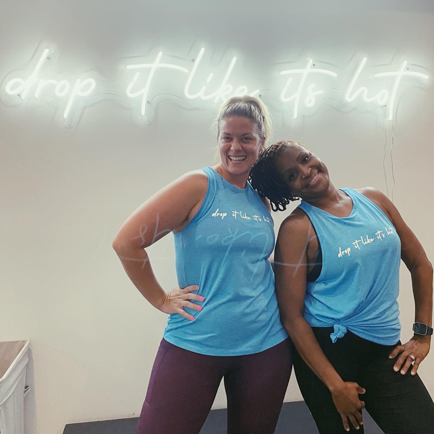 Anyone else obsessed with our neon sign? 🤩 We love it so much, we made shirts to match! Check out our new merch at your next class before they're gone!!