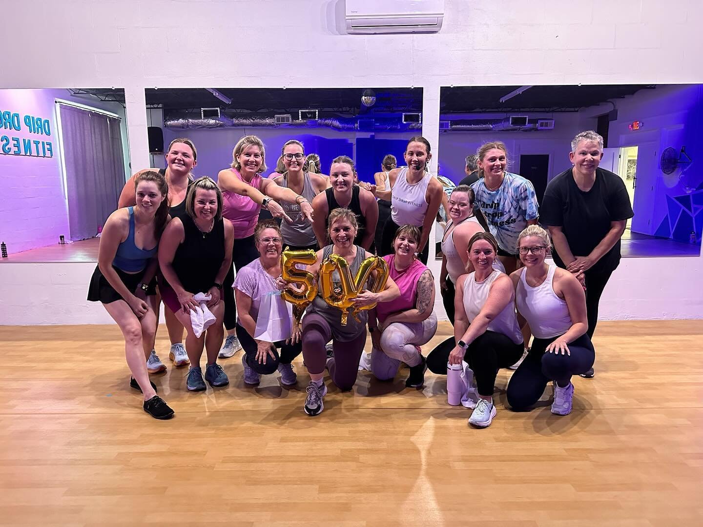 Congrats to Susan on hitting 5️⃣0️⃣0️⃣ classes with us! We&rsquo;ve loved seeing you work hard, get stronger, and make connections over the past few years at DDF! We&rsquo;re so lucky to have you in our community 🩵🤍🩵
