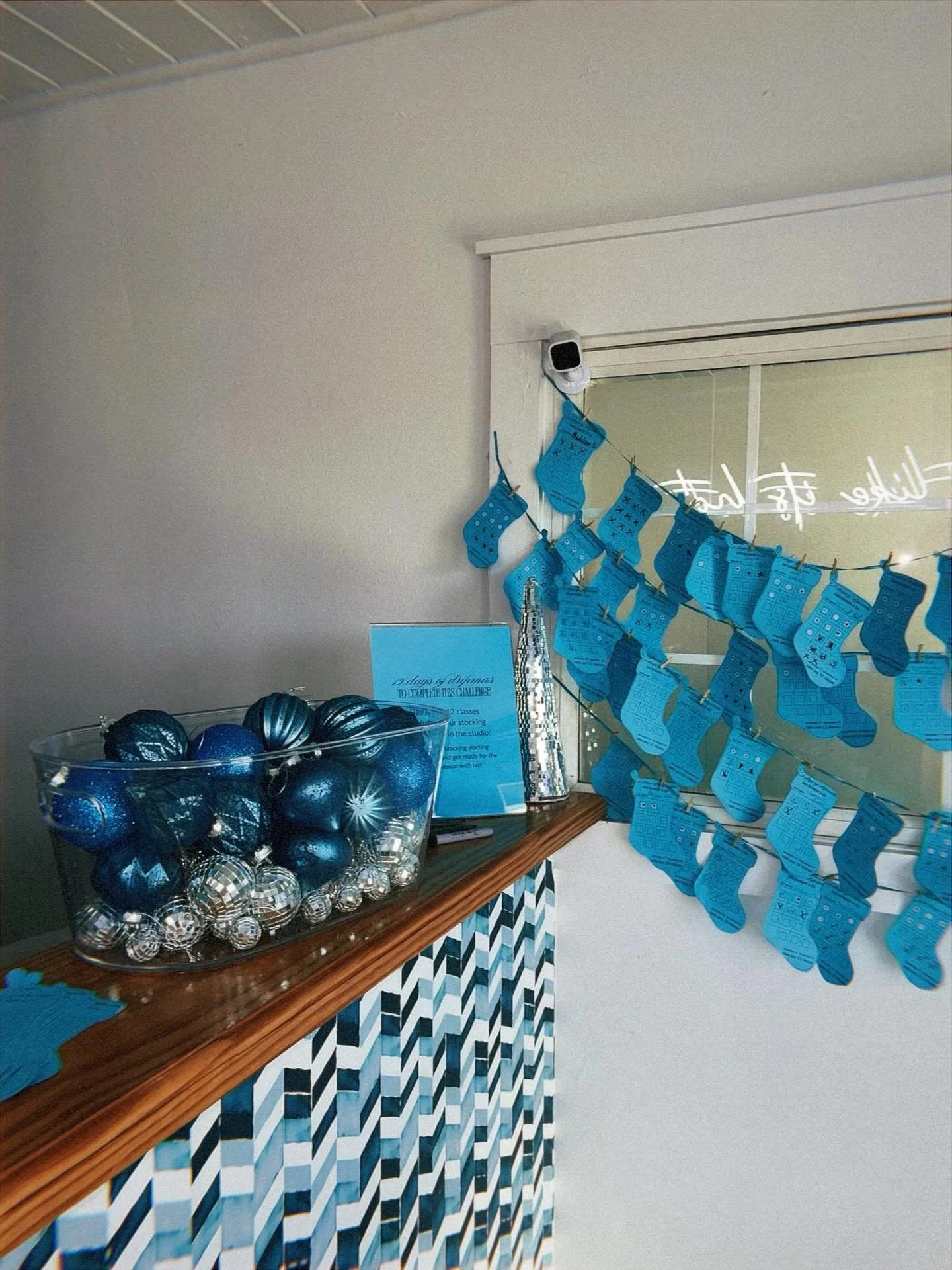 Winter Challenge ❄️✔️
Congratulations to everyone who completed the 12 Days of Dripmas Challenge! Next time you are in the studio, come pick out your DDF ornament 🪩 We hope everyone has a safe and joyful Holiday!✨ 

#winterchallenge #christmas #drip