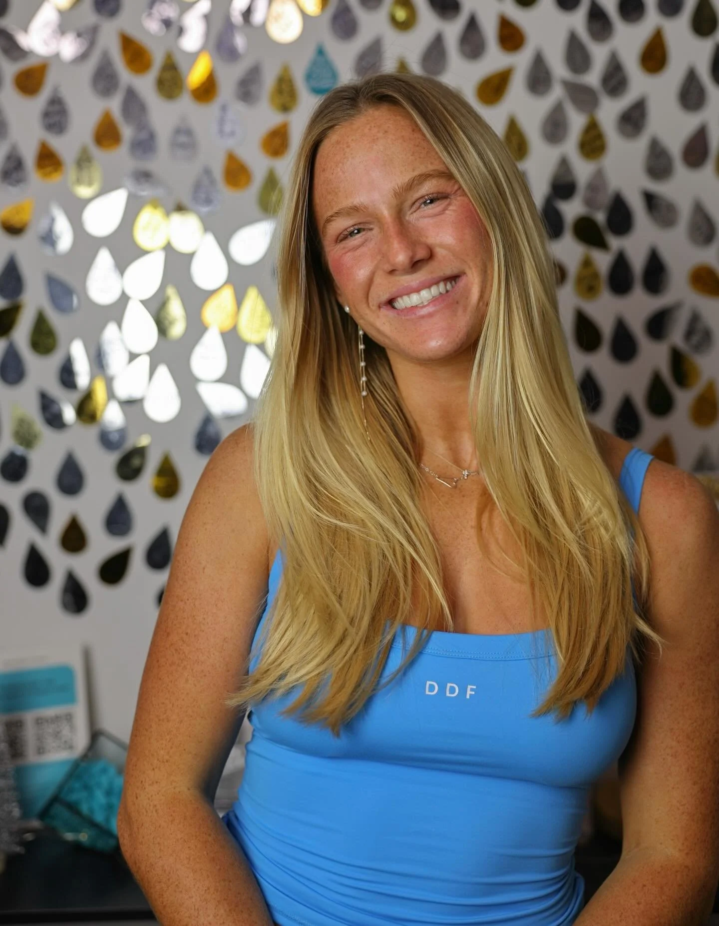 A NEW year is coming and so is a NEW Drop Master! Please join us in welcoming Winnie as our newest Level Up Instructor. She is an amazing addition to our team and we are excited for you to get to know her! ⬇️🩵
Winnie is originally from Jacksonville,