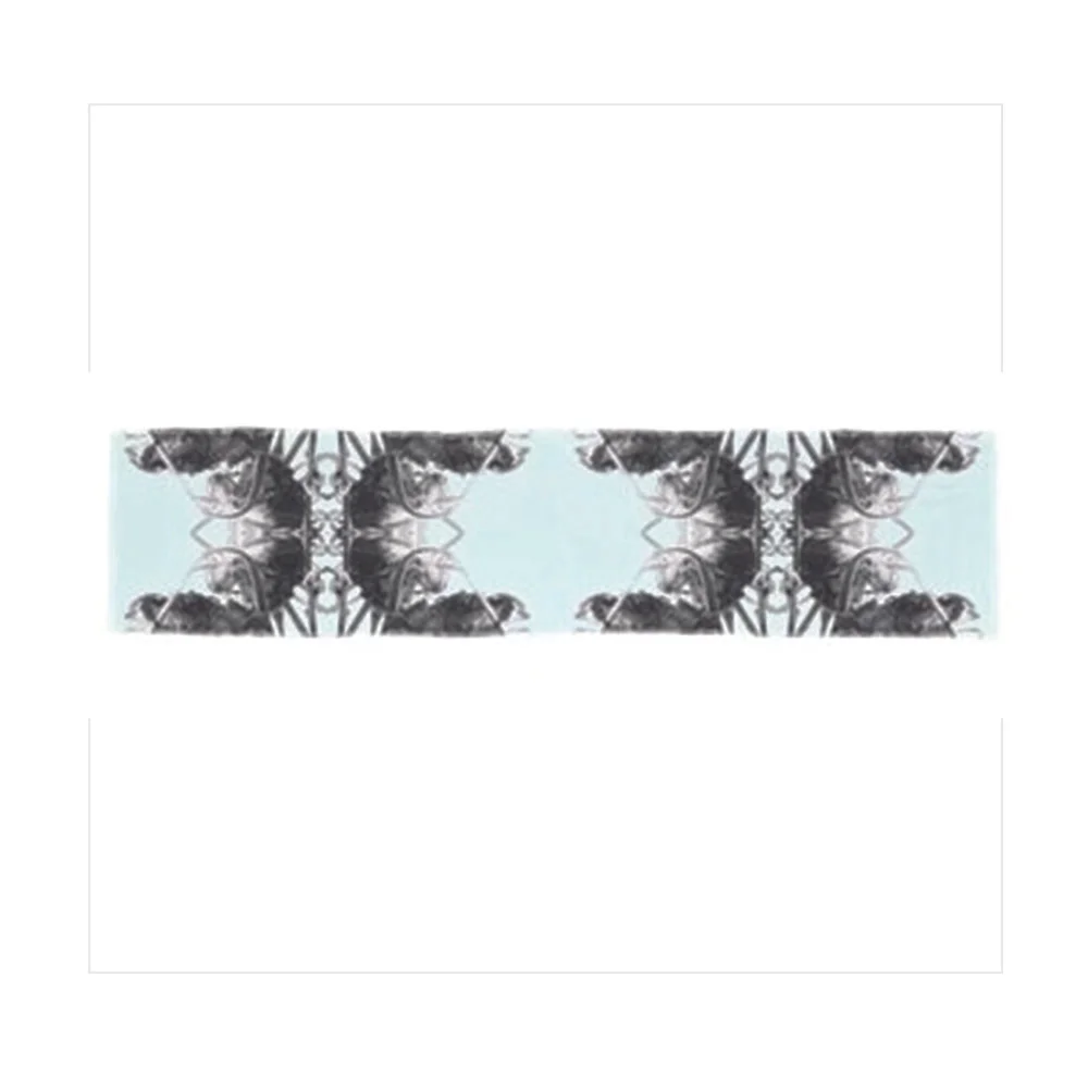 BP_ProdFramed_Toile_LongScarf.jpg