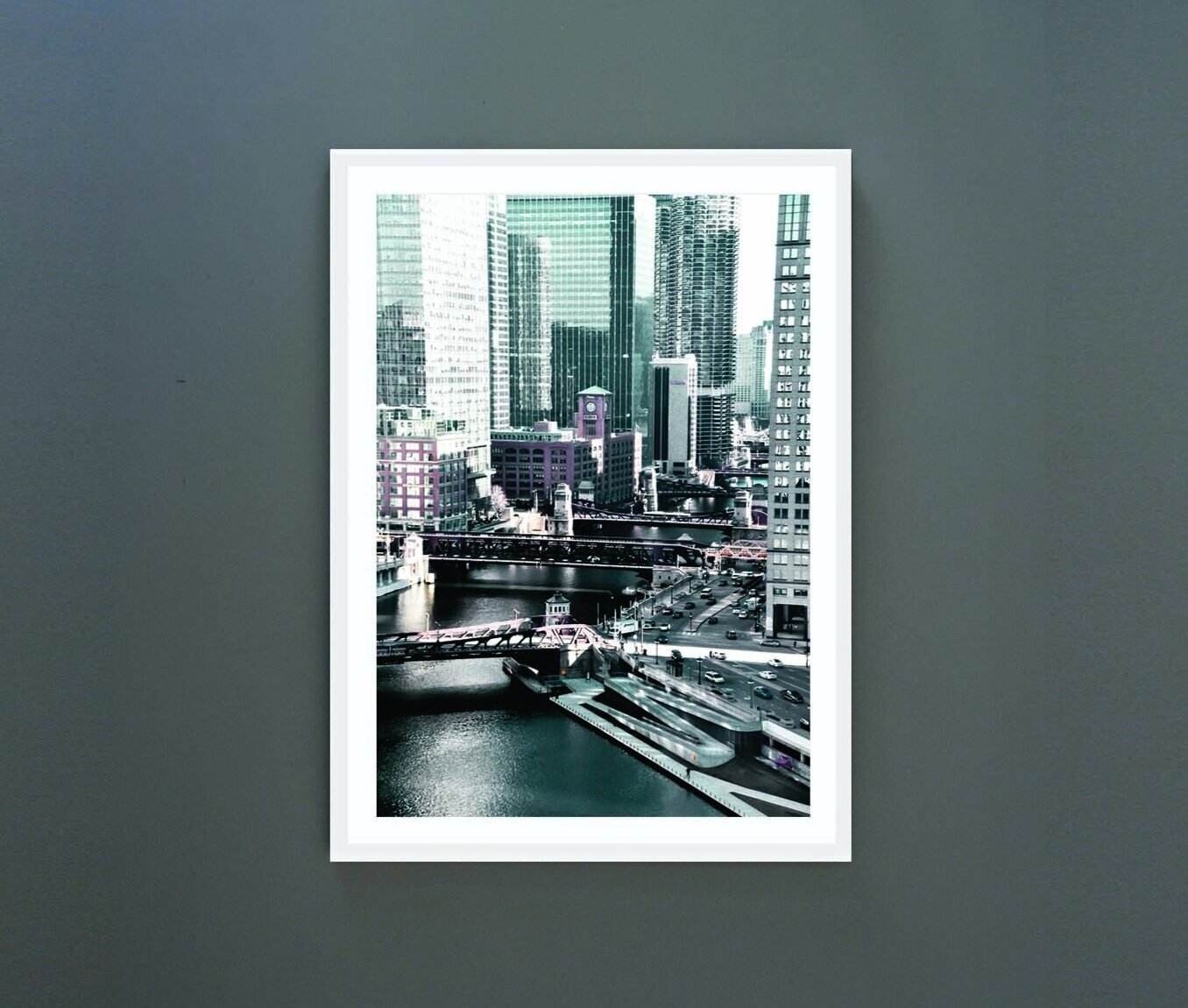 Portrait+Frame+Chicago+River+Bend.jpg