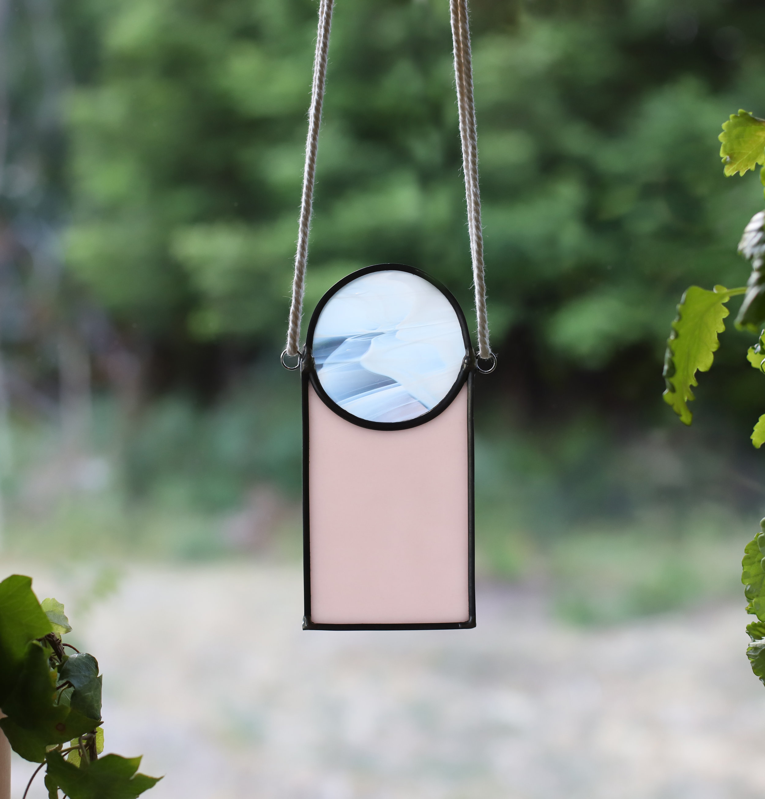 Straweberry Moon / Stained Glass Moon / www.bandsofcolor.com