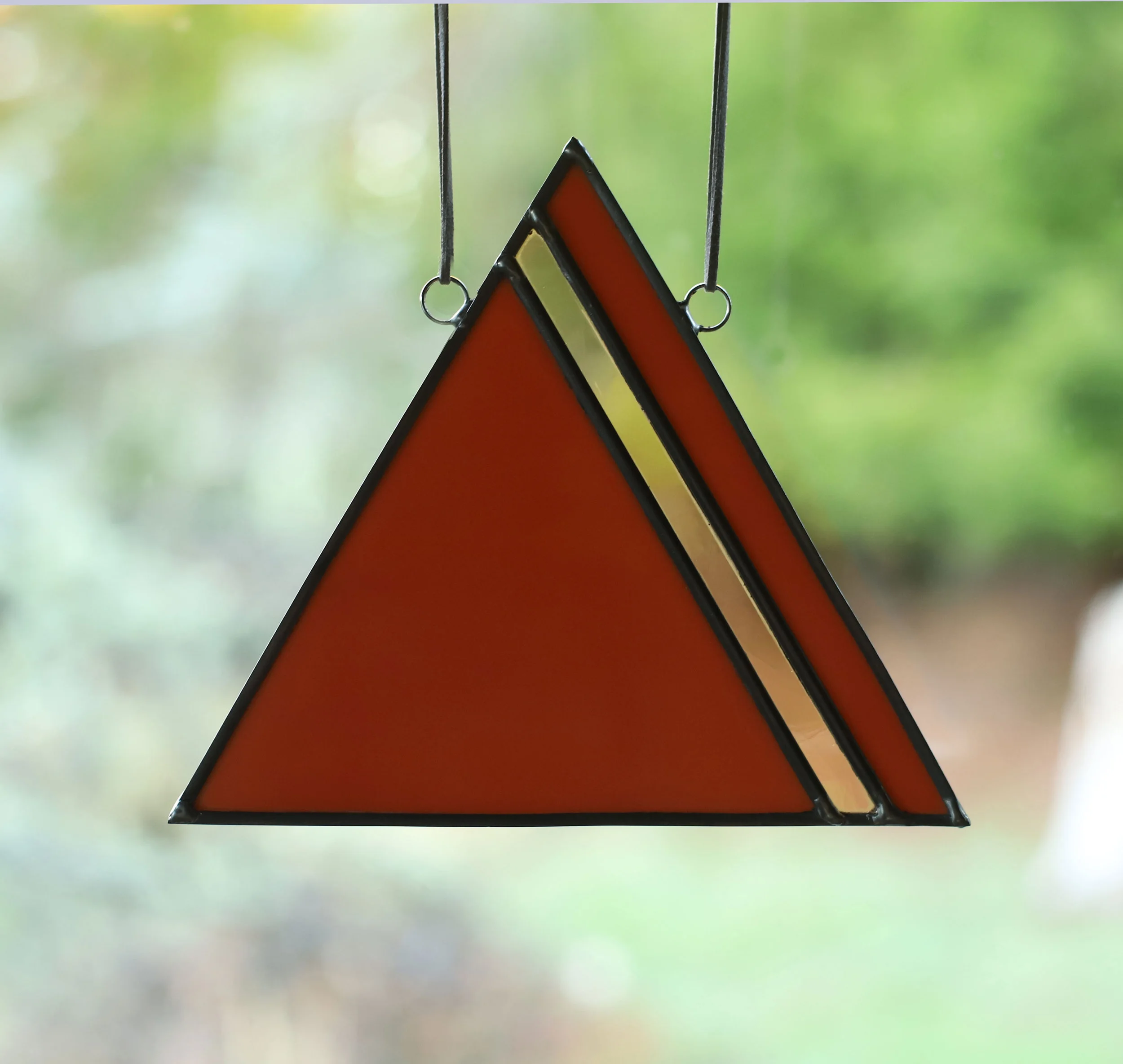 onestripetriangle124new.jpg