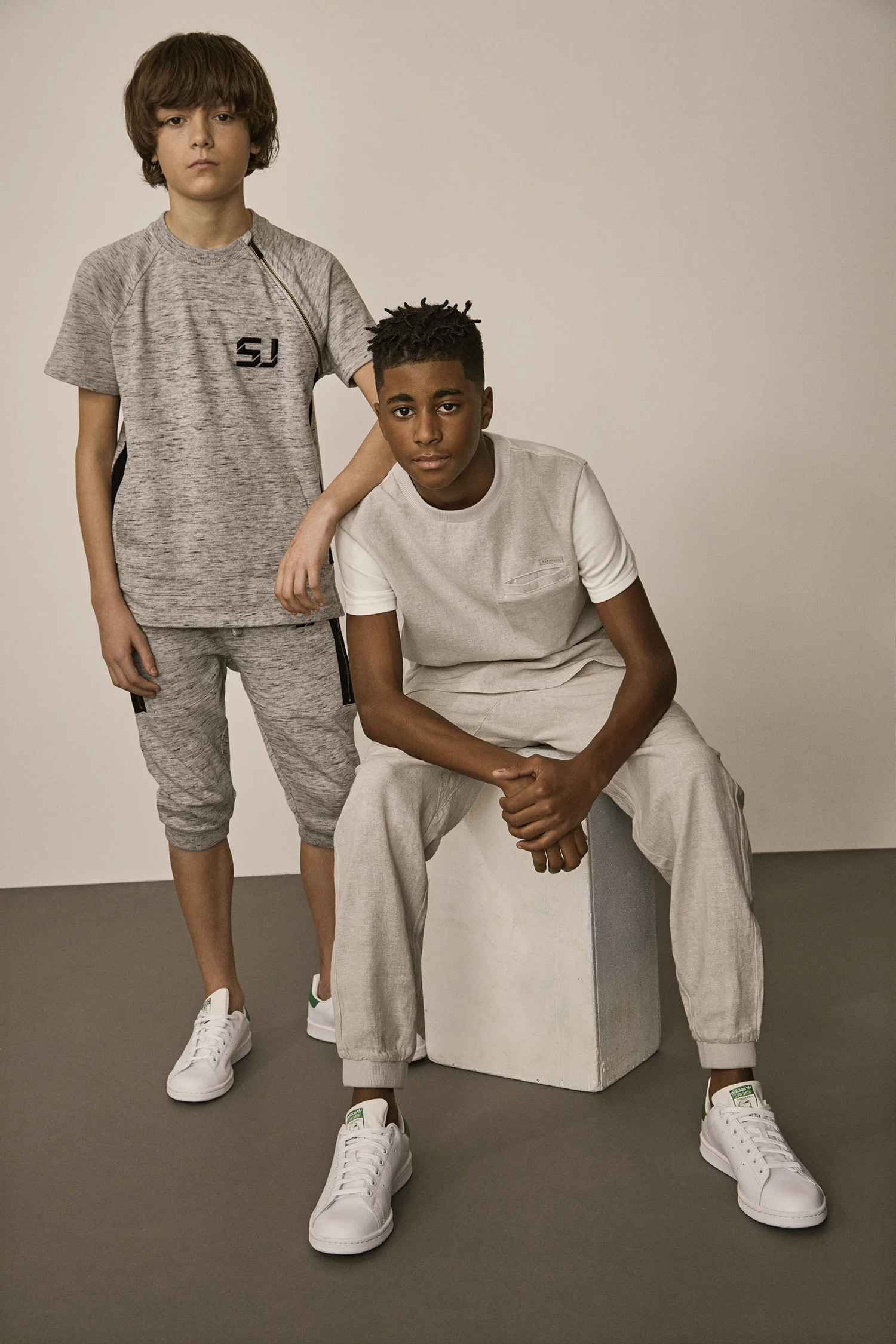 Kids_Look8_052_vB.jpg