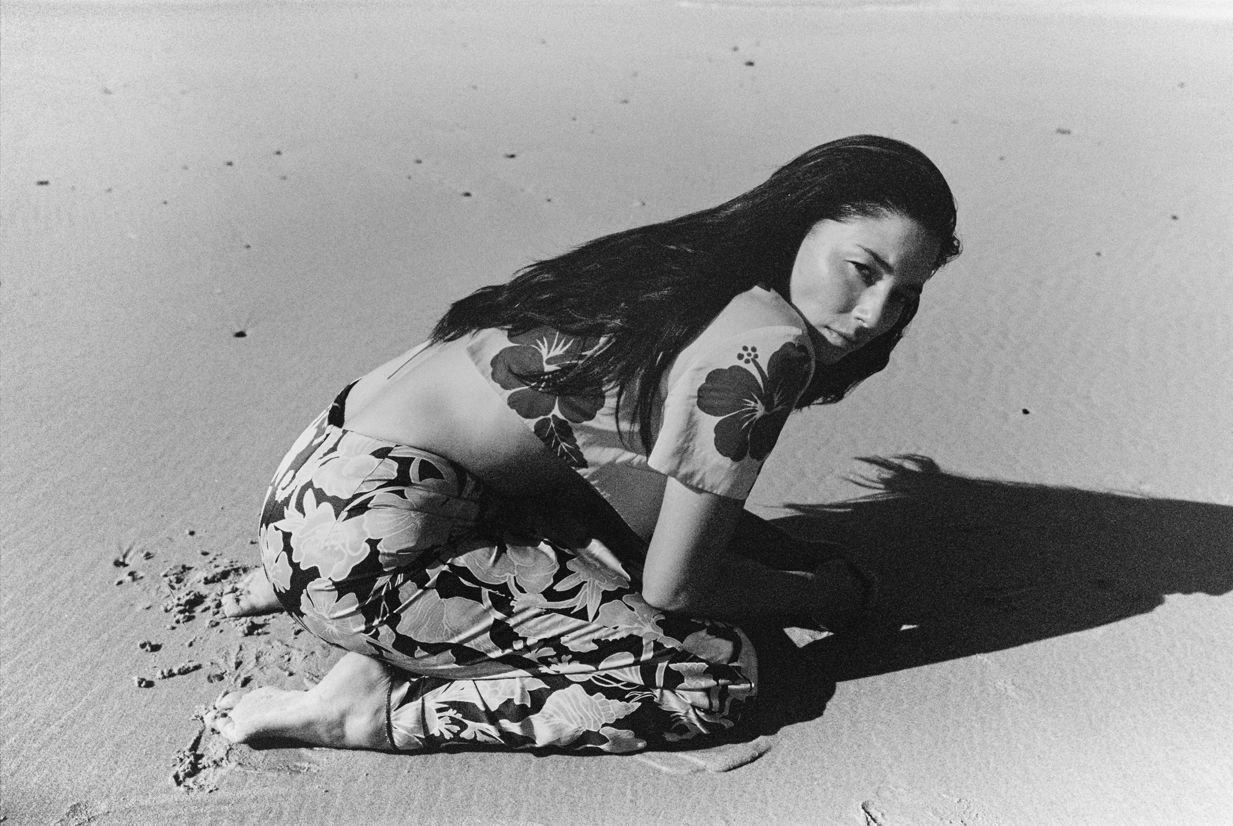 A058102-R2-32-33A 1.jpg