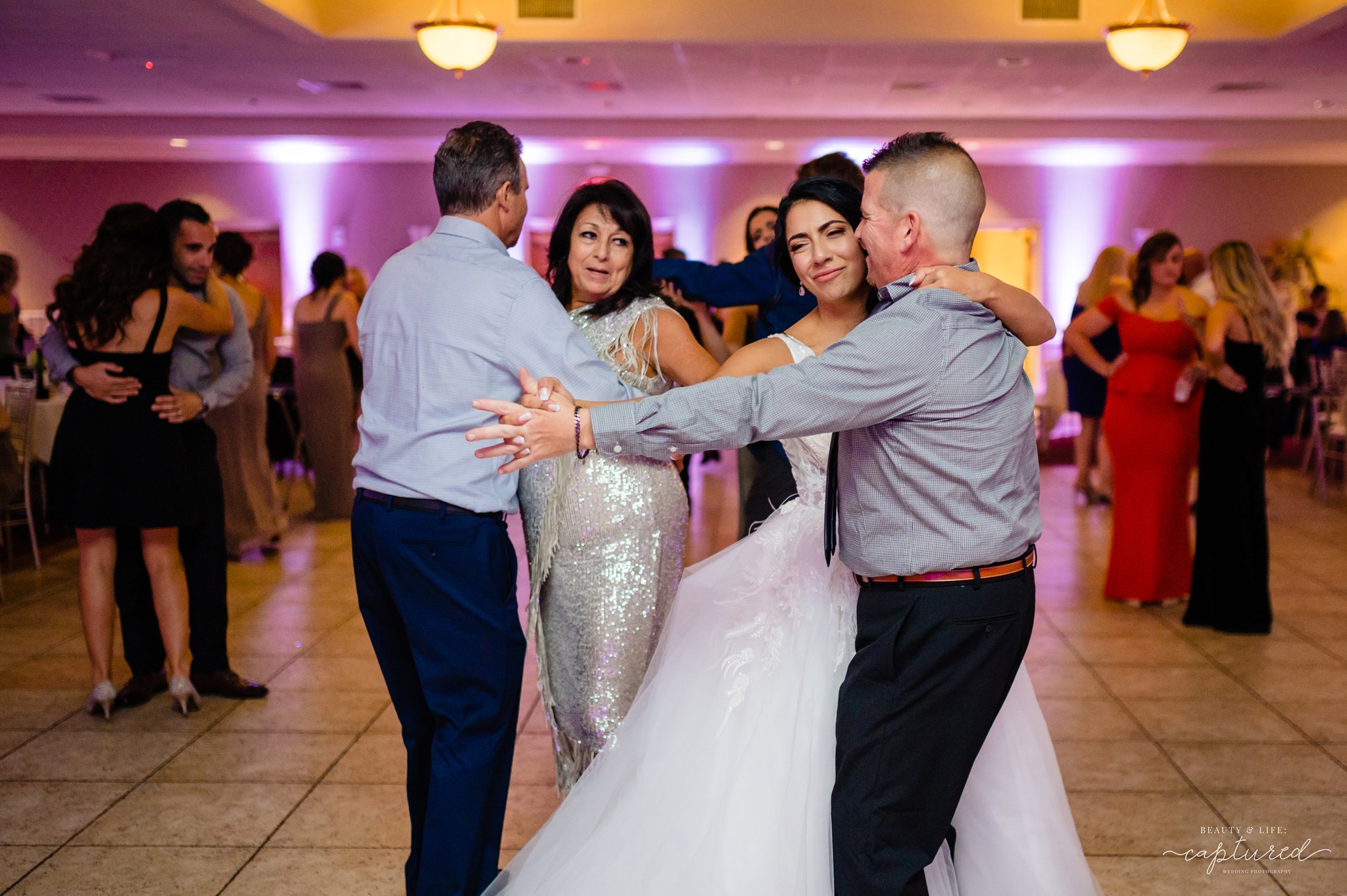 Beauty_and_Life_Captured_Stephanie_and_Daniel_Wedding-1045.jpg