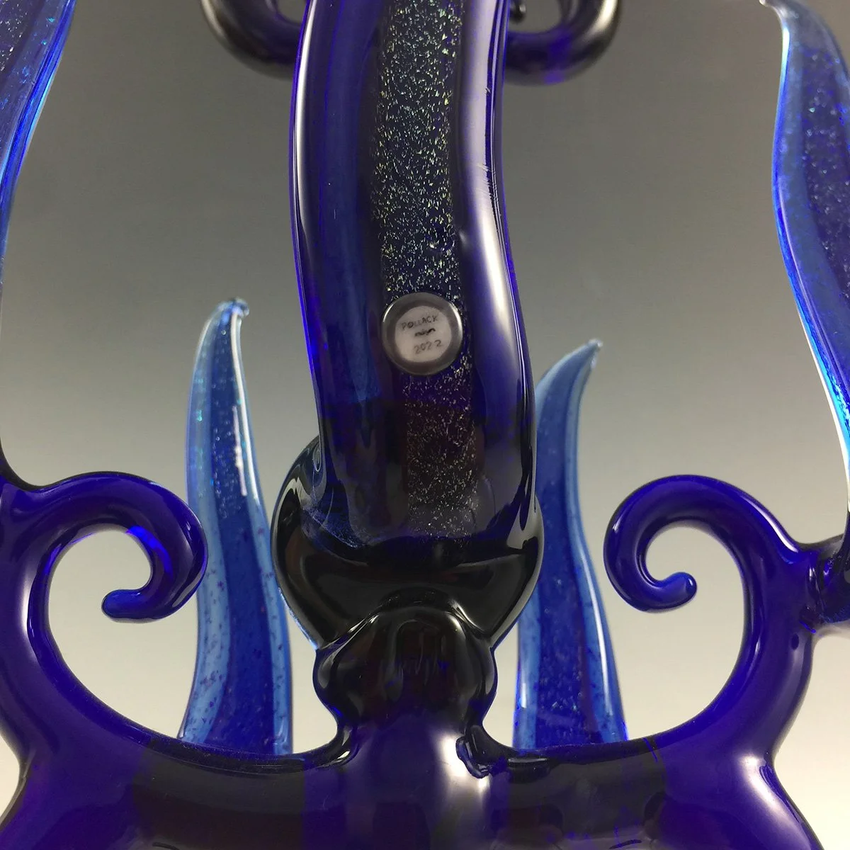AP30123_menorah c.jpg