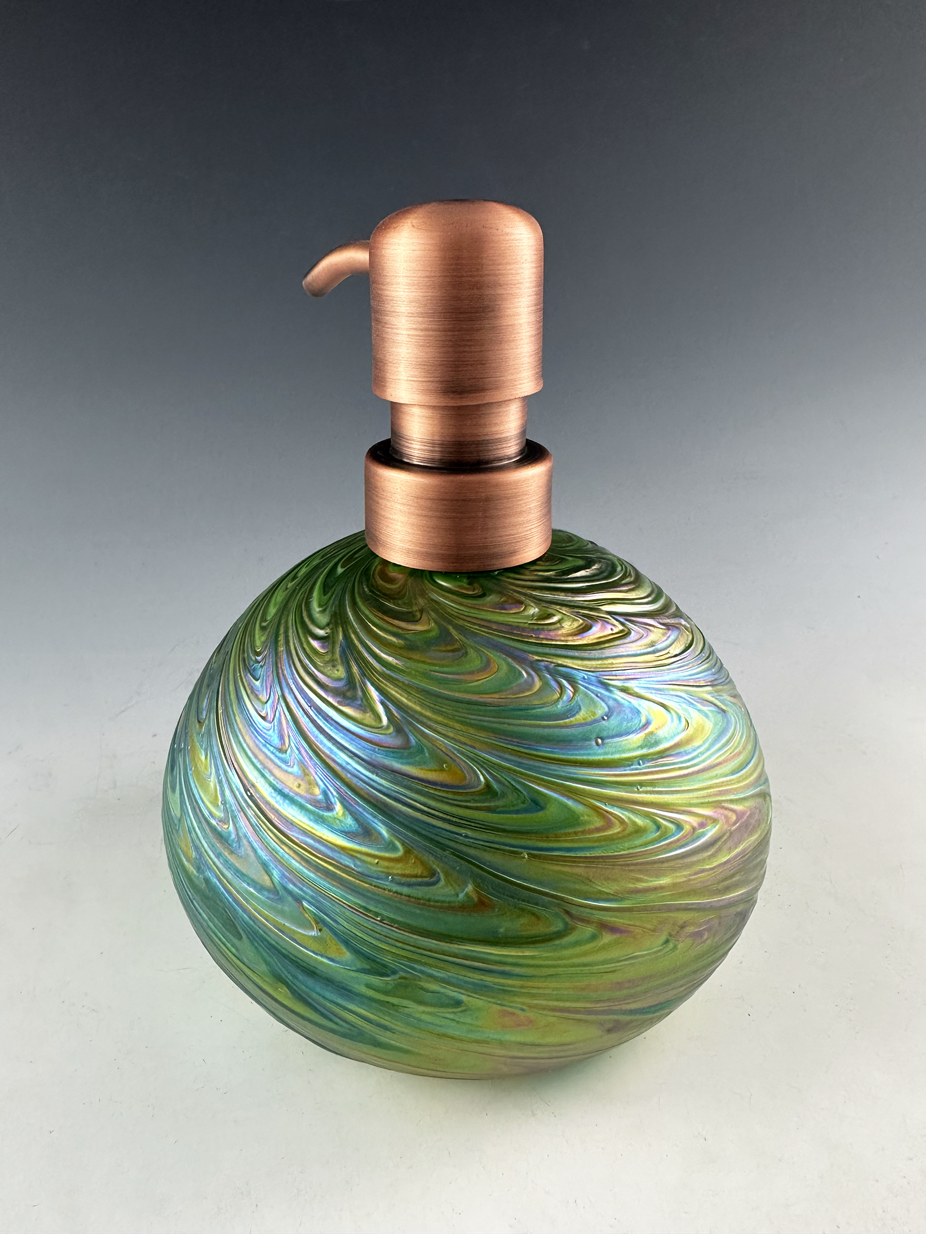 Rosenbaum_soapdisp_green 2.png