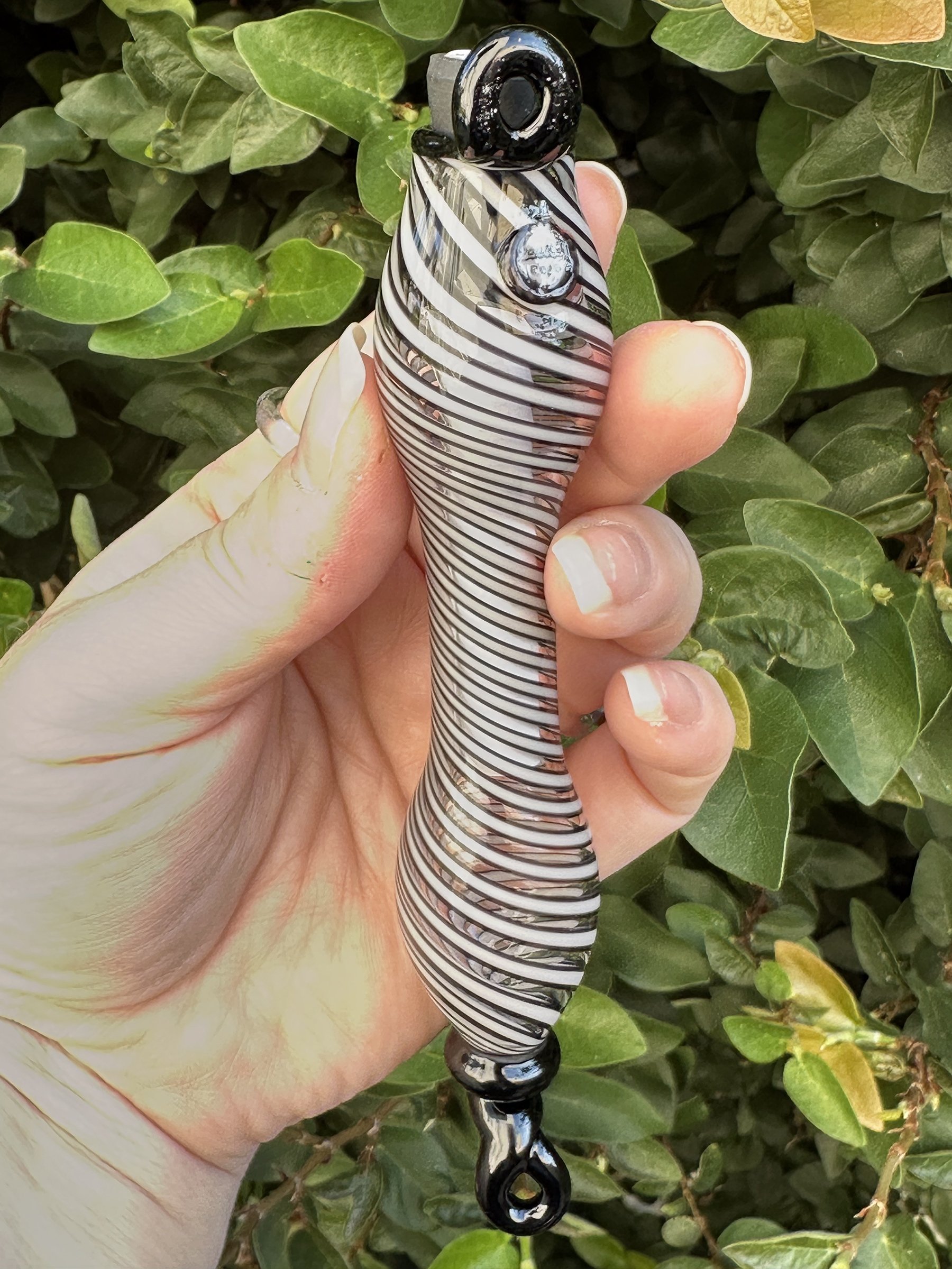 Black and White Mezuzah_5.jpg