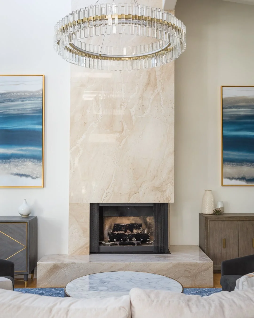 There is a certain kind of home that leaves a lasting impression.

Not because it&rsquo;s filled with bold statement pieces or follows every passing trend, but because it feels effortlessly balanced. The proportions are right. The materials feel auth