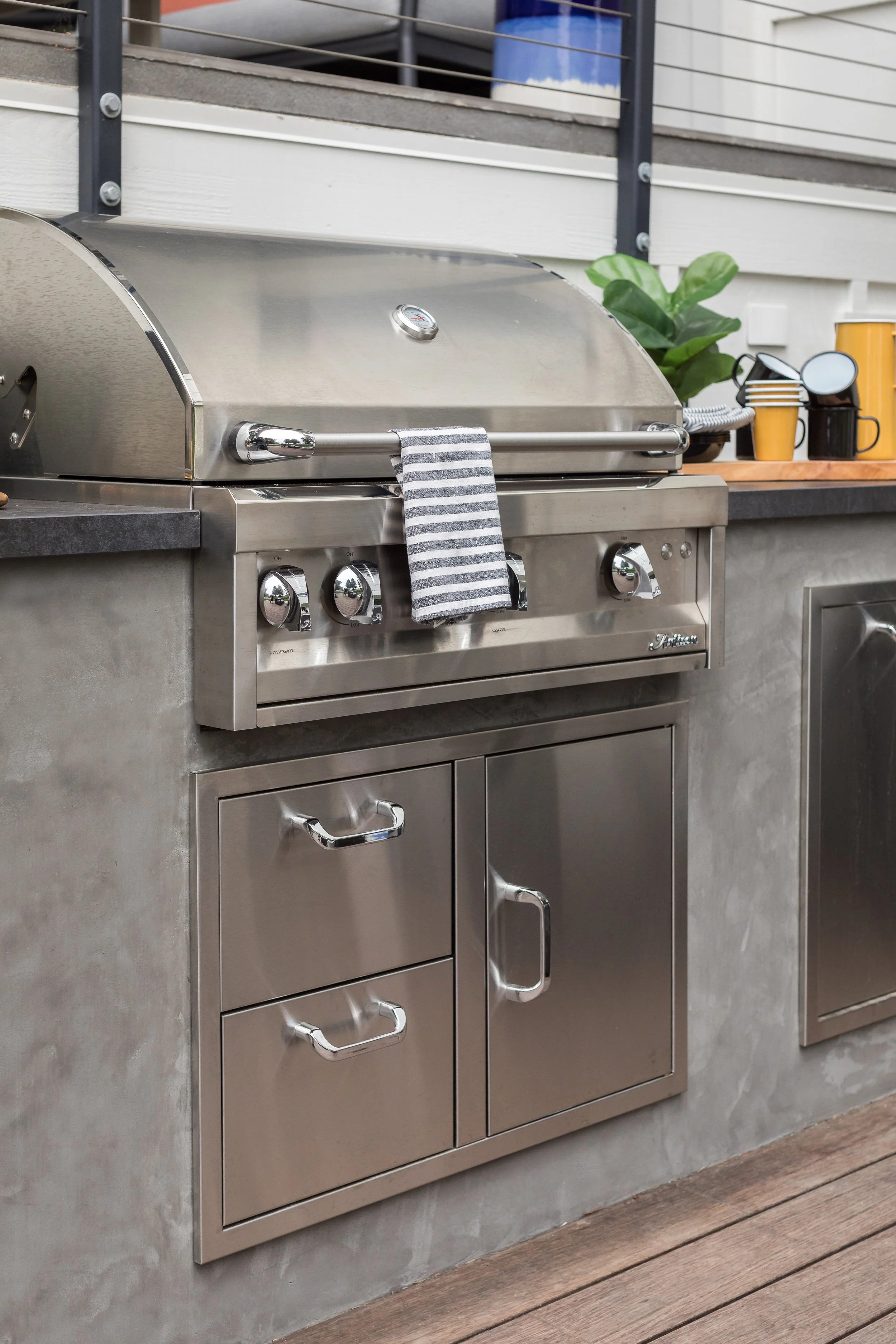 Studio SQUIRE | Marin County and SF Bay Area Interior Design Firm | Mill Valley Project | Modern Outdoor Design | Outdoor Kitchen and Built-In Barbeque | Stainless Steel Cabinets | Dekton Countertops