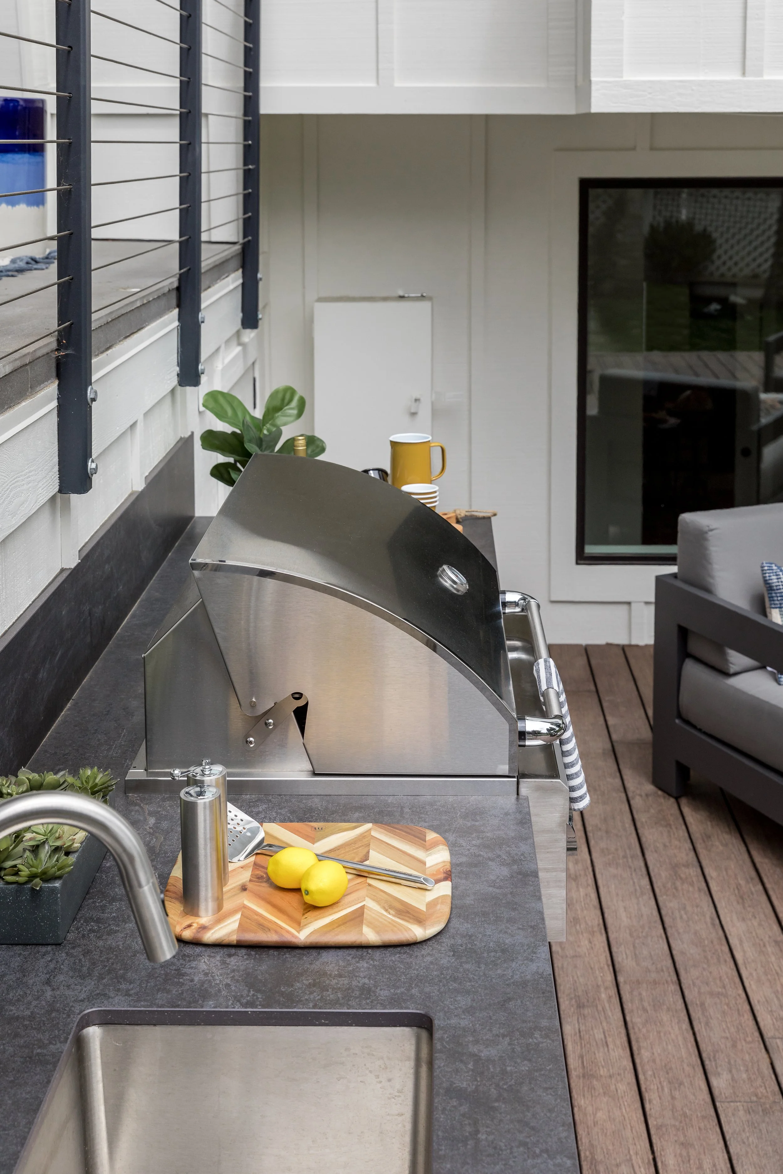Studio SQUIRE | Interior Design | Marin and SF Bay Area | Mill Valley, CA | Modern Outdoor Kitchen Materials