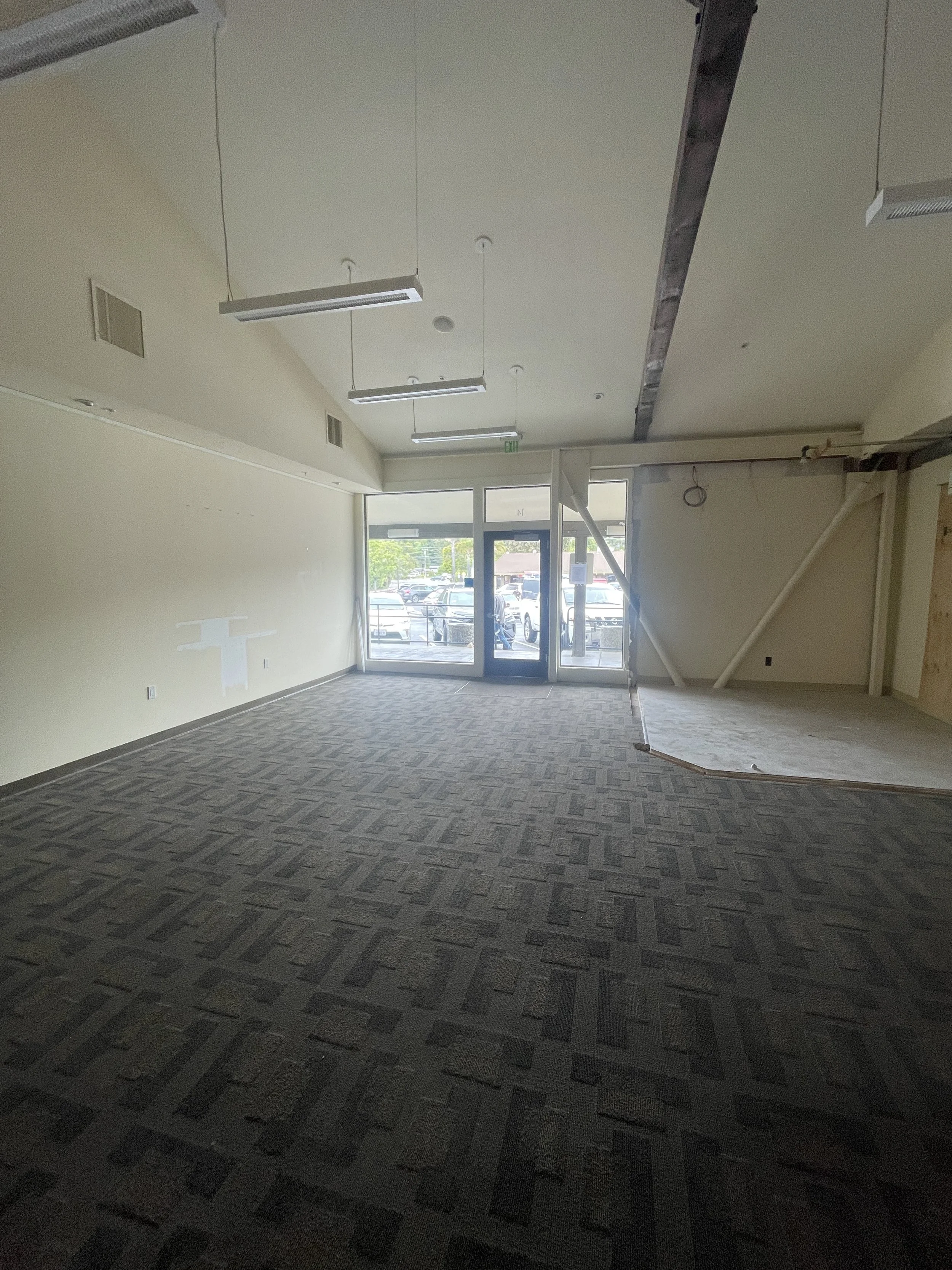 Commercial wine bar before photos in Belvedere-Tiburon designed by Marin interior designer Studio SQUIRE featuring Existing Conditions