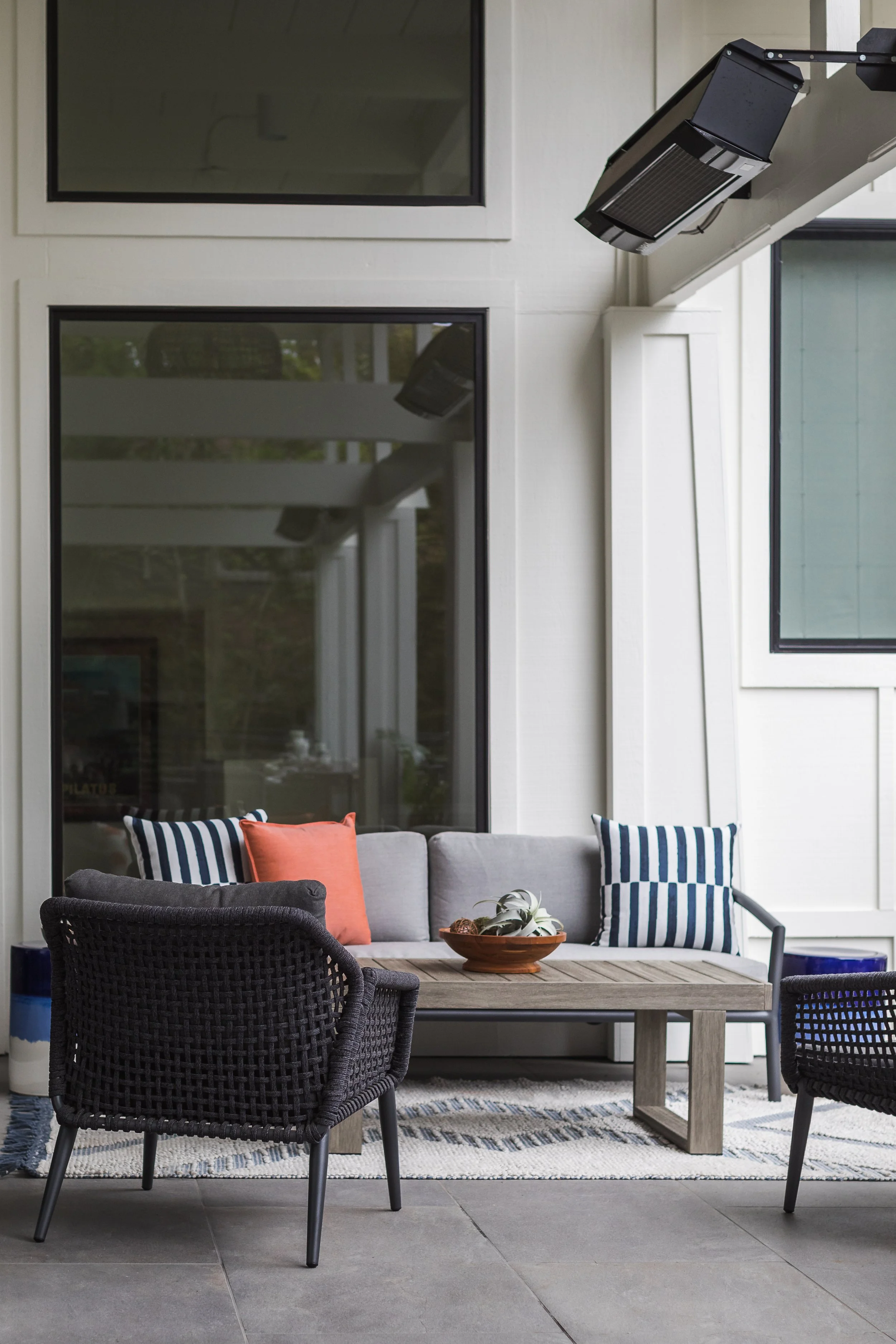 Studio SQUIRE | Interior Design | Marin and SF Bay Area | Mill Valley, CA |  outdoor design project | Modern Outdoor Lounge Space