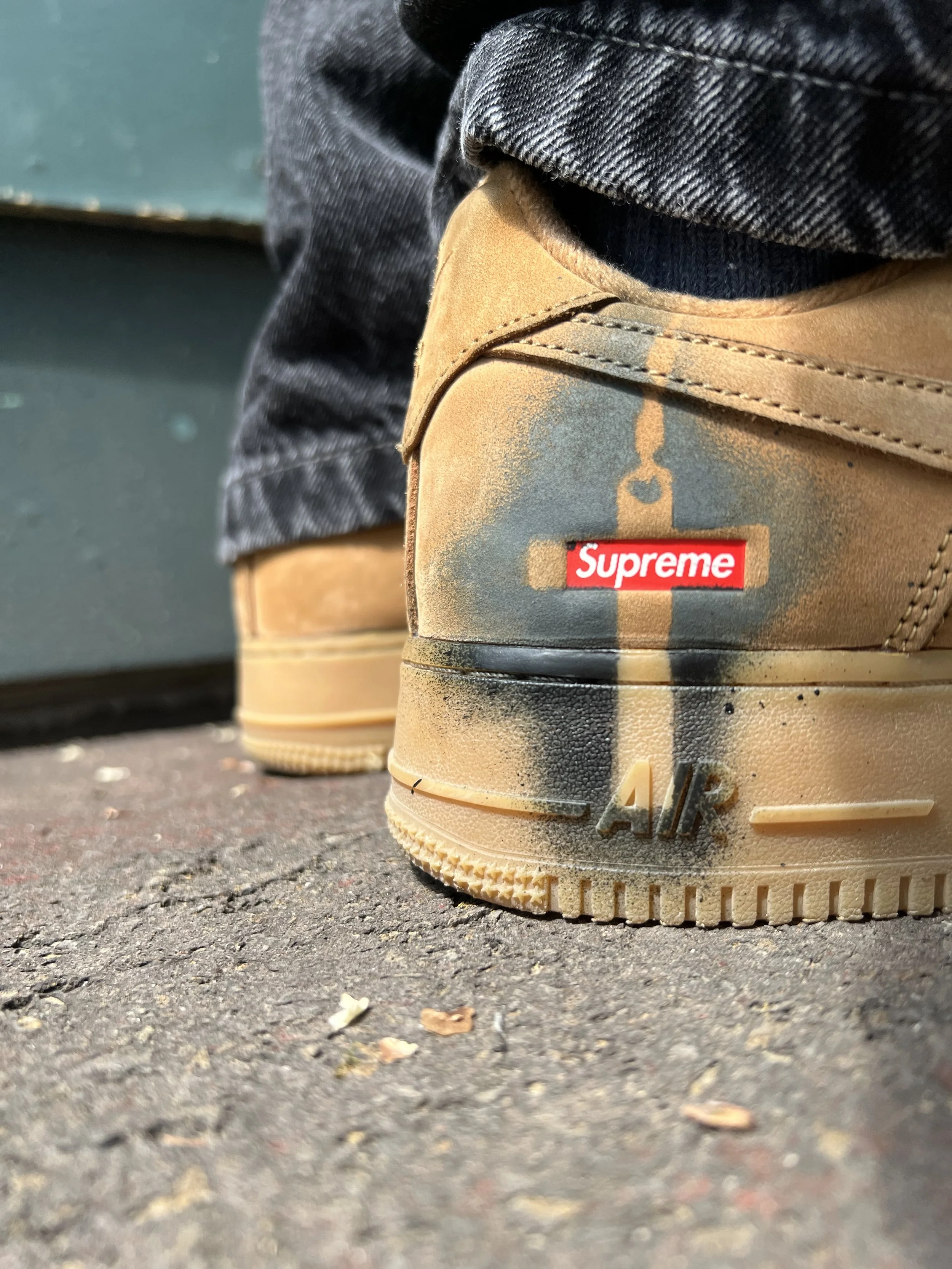 joseph-konert-rosary-supreme-af1-nike-2.jpeg