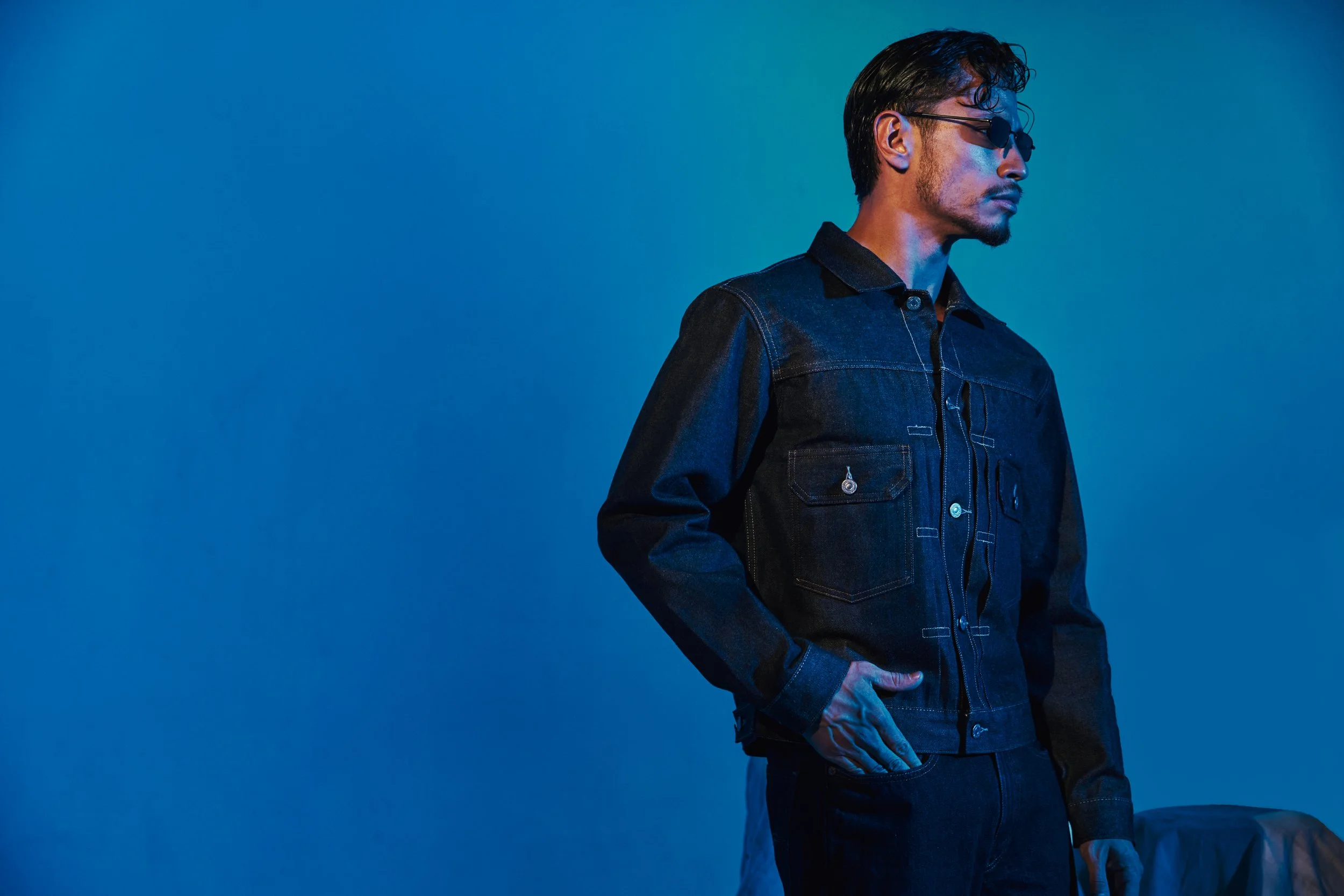 20231018_Ryan Feng_CJ Artist Portrat Look 4-5.jpg