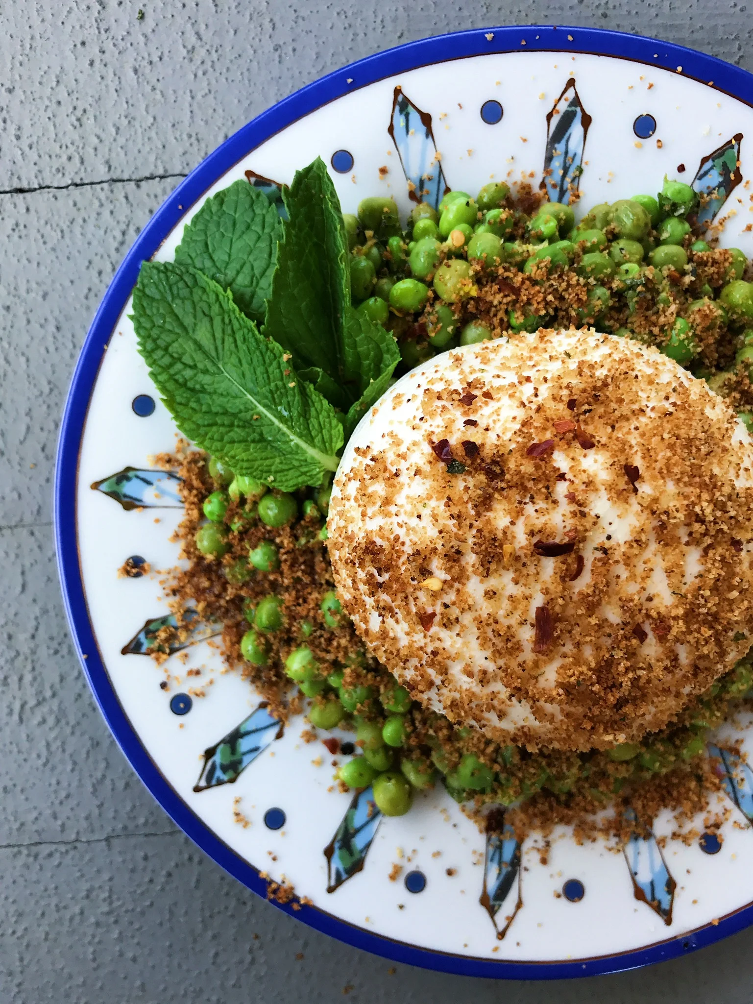 Peas with Burrata and Breadcrumbs