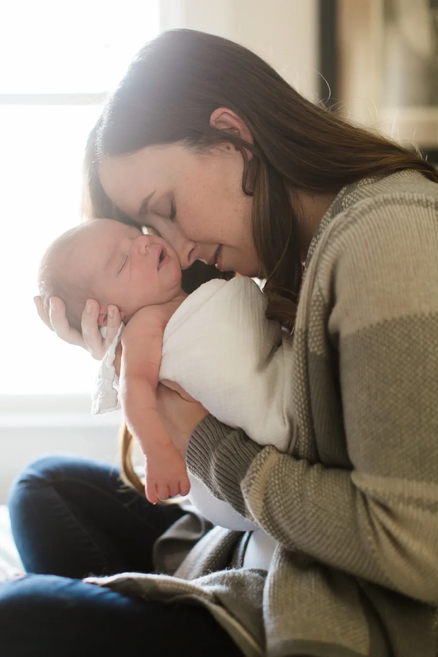 Santa-Clarita-Newborn-Photographer-Taylor-Kinzie-Photography_0261.jpg