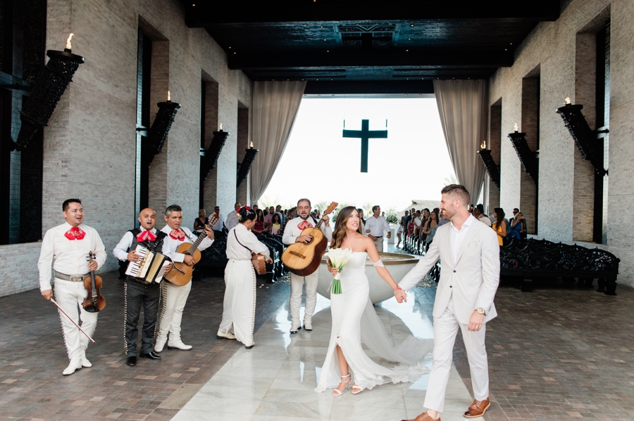 mariachi band at wedding