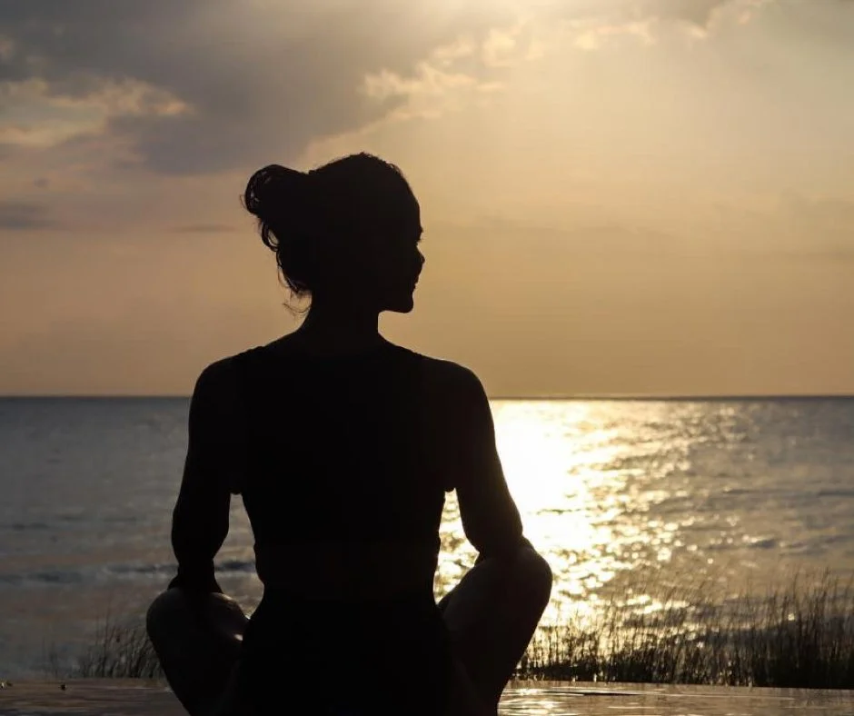 RELAX AT DEVAYALIFE