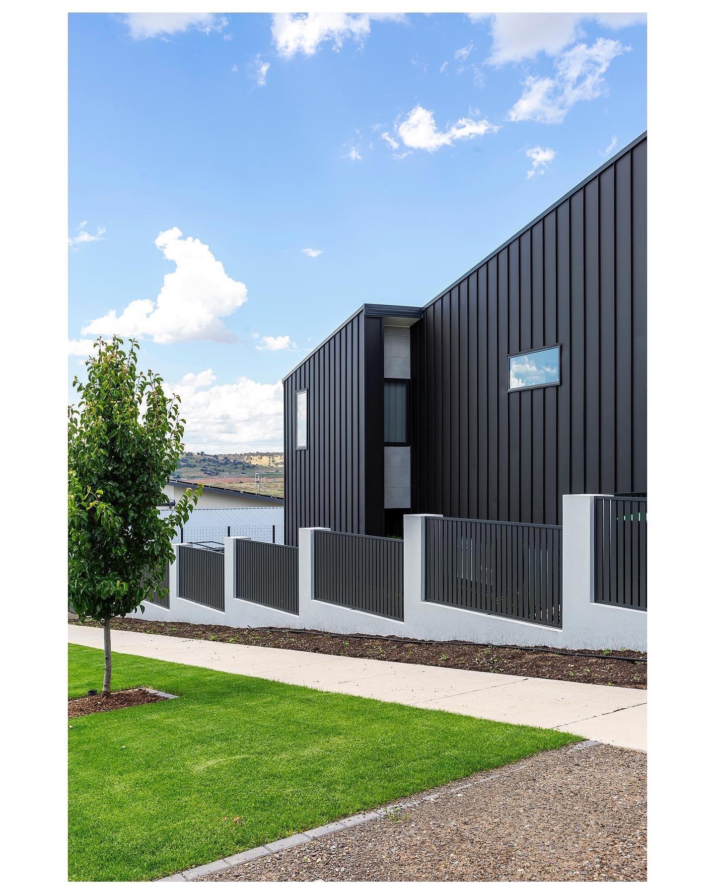 Flow House, Denman - Shot for @neighbourhood_architecture 

Awarded the @masterbuildersact peoples choice award for 2022.

Architect - @neighbourhood_architecture 
Builder - @nobleconstructions