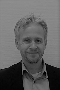 Kristian Halse E-mail: kristian@simplicus.se Tel: +46 (0) 768 062828