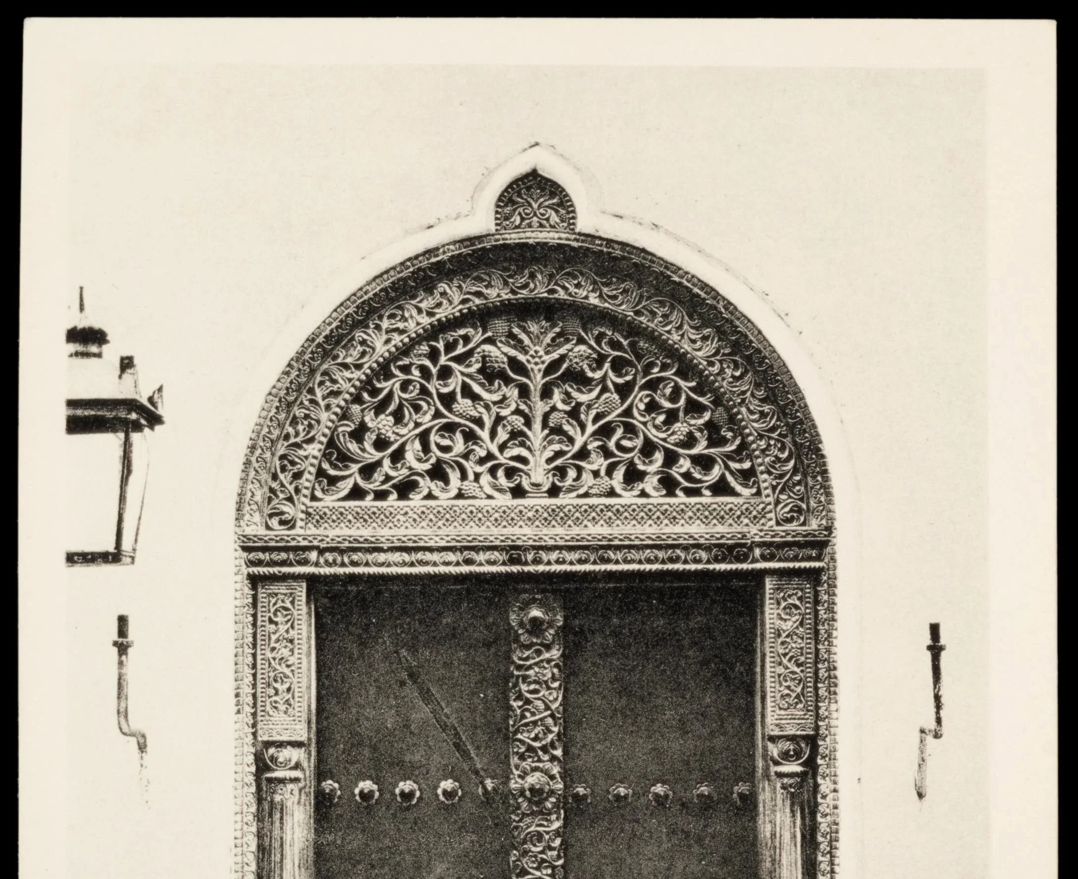 Guts, Glory and Empire: The Epic Story of Goans in Zanzibar, 1865-1910. Extract