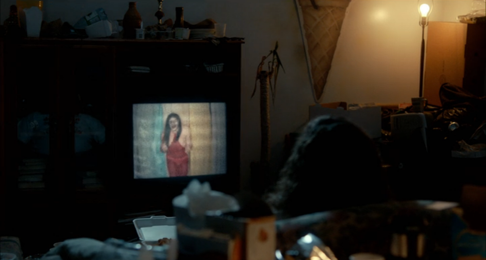 You know you’re in for something weird when an alternate universe allows experimental musician Tonetta to play on the old TV.