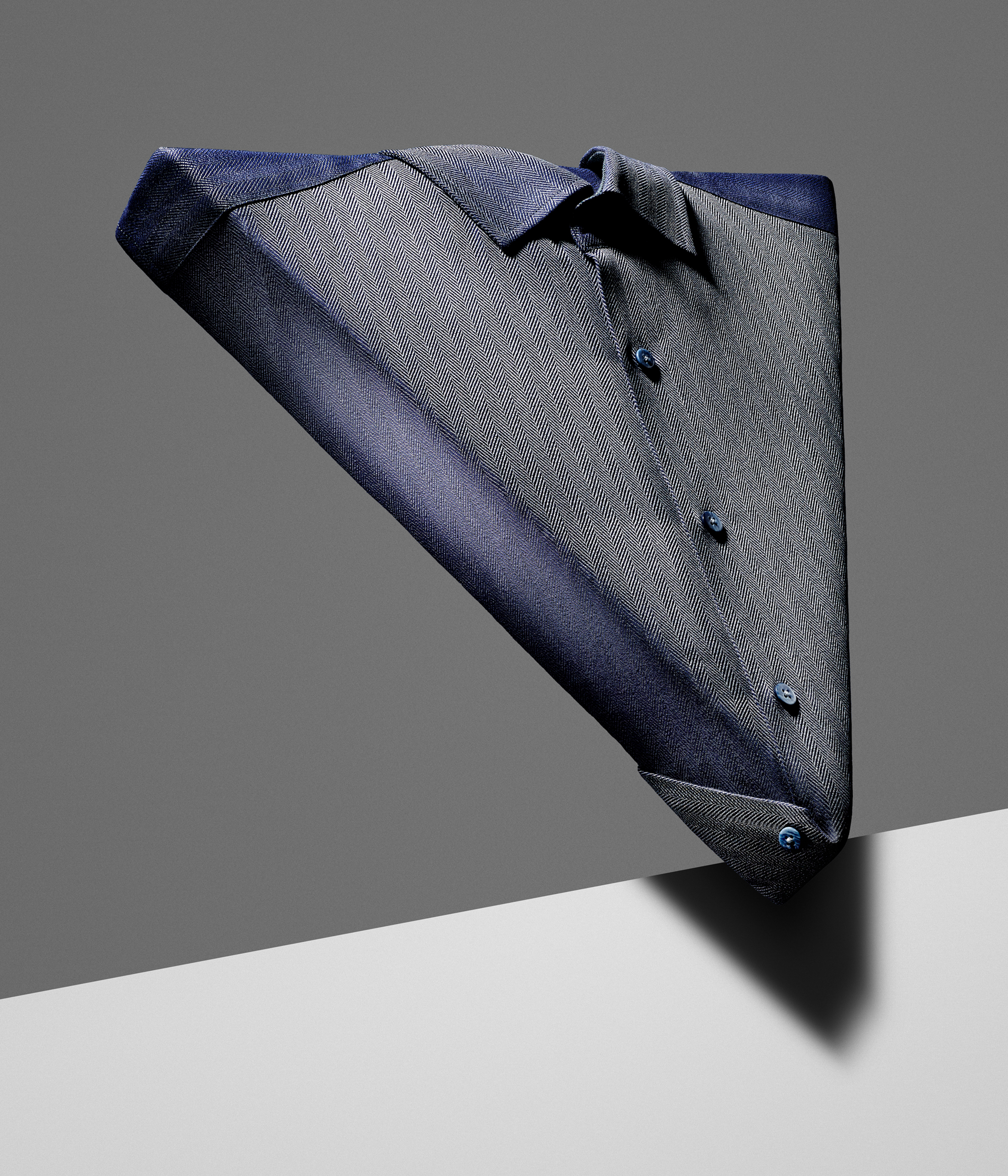 02_shirt.jpg