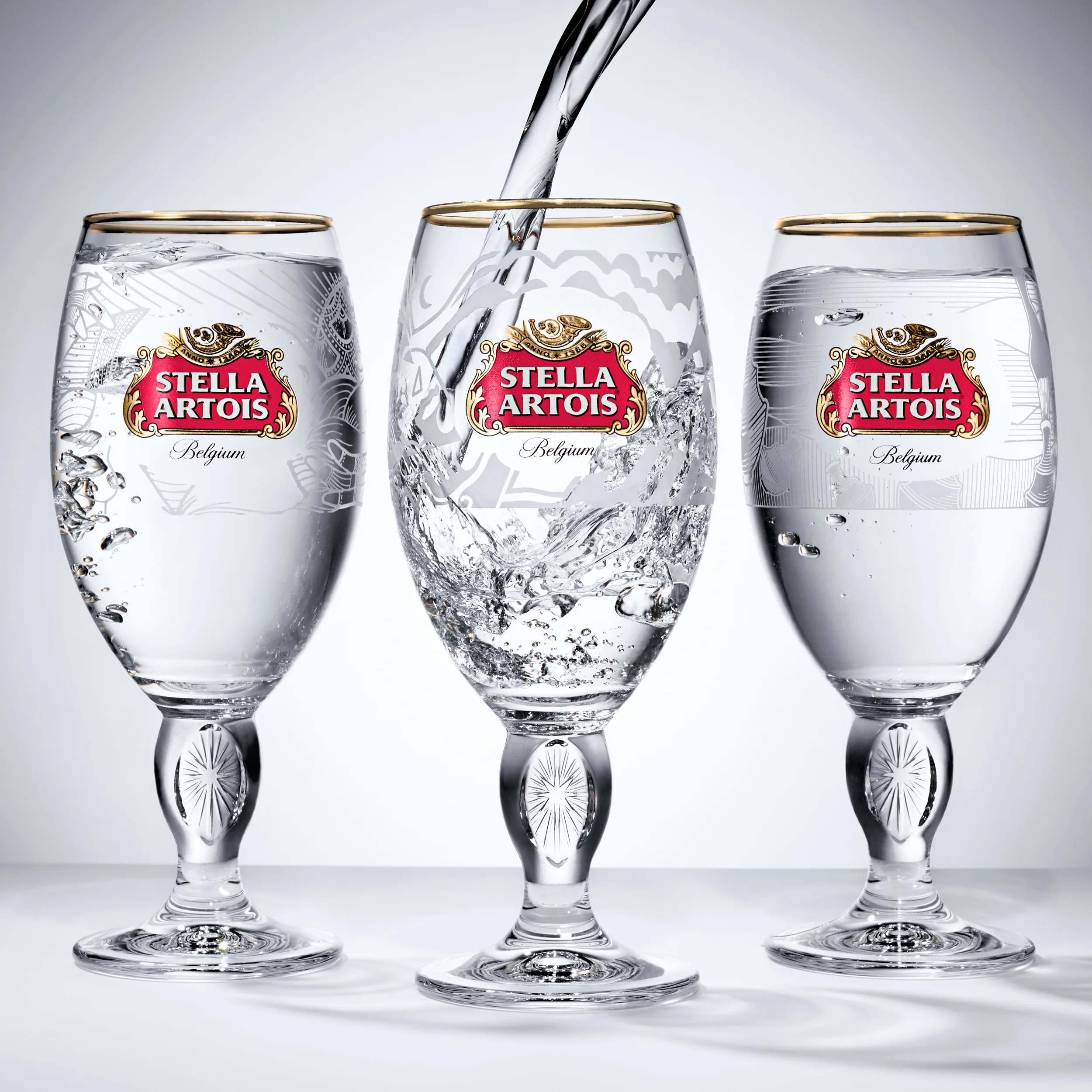 09_chalice_pour_257_final.jpg