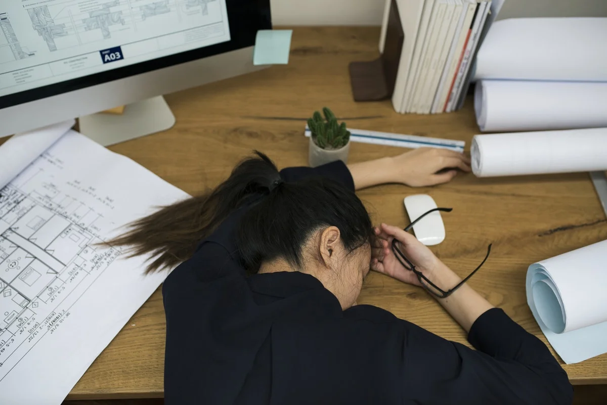 Not only are women socialized to express sadness more than men, but we’re also punished more harshly for doing so. | Photo credit: Rawpixel