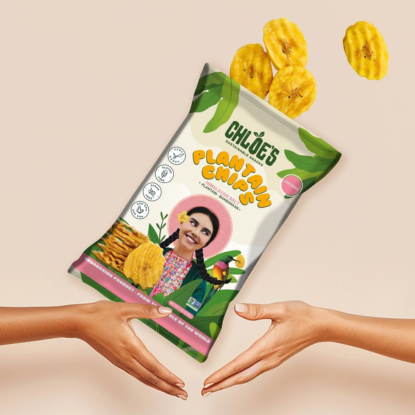 Meet Chloe&rsquo;s
I recently helped Bellen from Ecuador with her own business. She makes organic plantain chips!
These tasted delicious but lacked the cheerful and strong brand feeling that Bellen was looking for.

What a great challenge to be able 