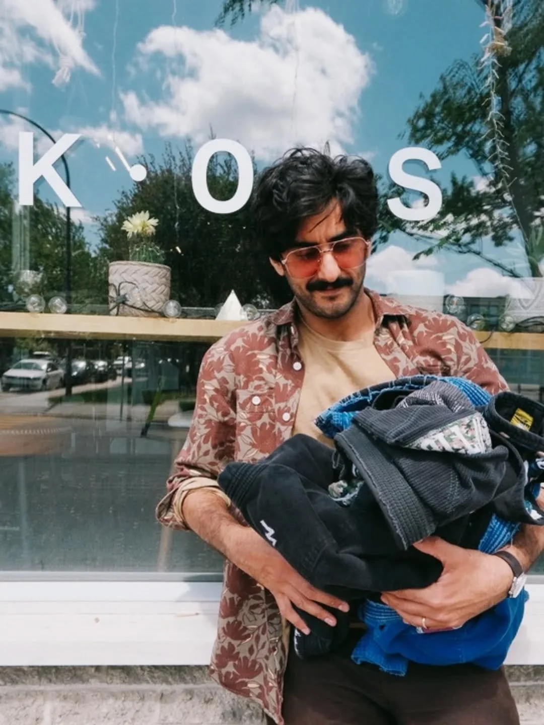 Thanks for the old kimonos @k.oss.montreal 🏆 

 ITS NOT TOO LATE TO DROP GIS OFF @mizumtl

This summer is going to be really crazy, but if I can pull this project together, I'll be overjoyed. Thank you everyone who has donated so far, hoping I can s