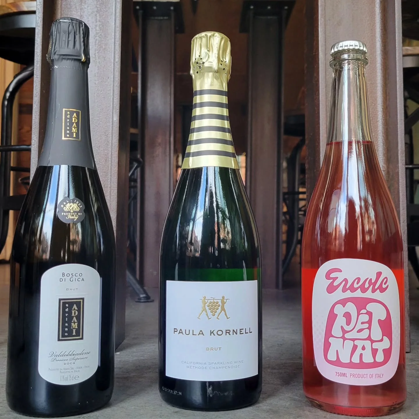 🥂🥂🥂 Bubbles 🥂🥂🥂

Pop, fizz, cheer! The holidays are here, and we&rsquo;re celebrating with all sparkling wines. Three different methods, three unique styles, and endless bubbles to explore. Sip, swirl, and discover what makes each sparkle speci
