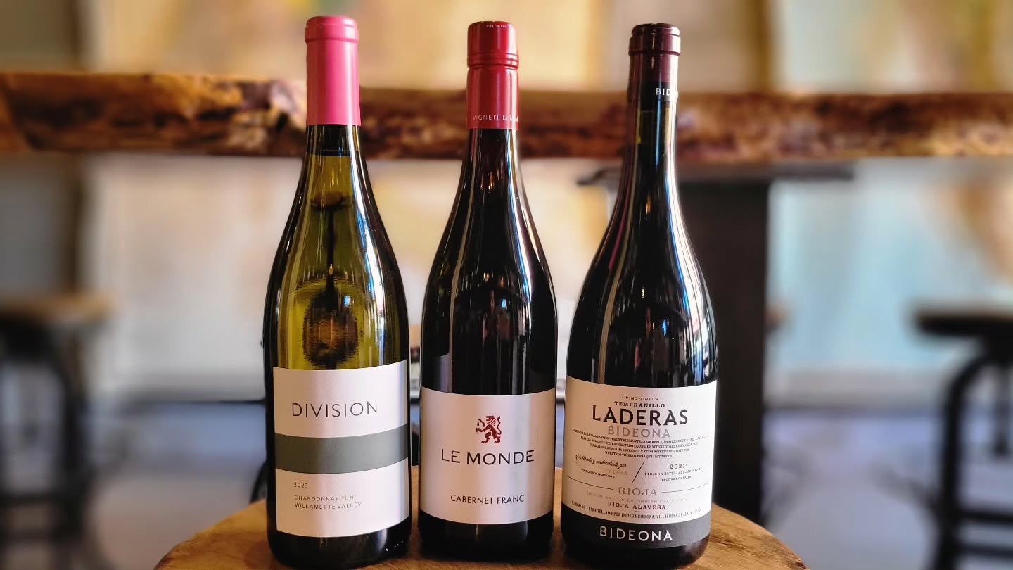 ❤️🍷 Pal-entine's 🍷❤️

Wine made by friends, for friends. Pal-entines celebrates wines made by friends &mdash; producers who&rsquo;s relationship goes deeper than what is in the glass. These bottles reflect real relationships, thoughtful farming, an