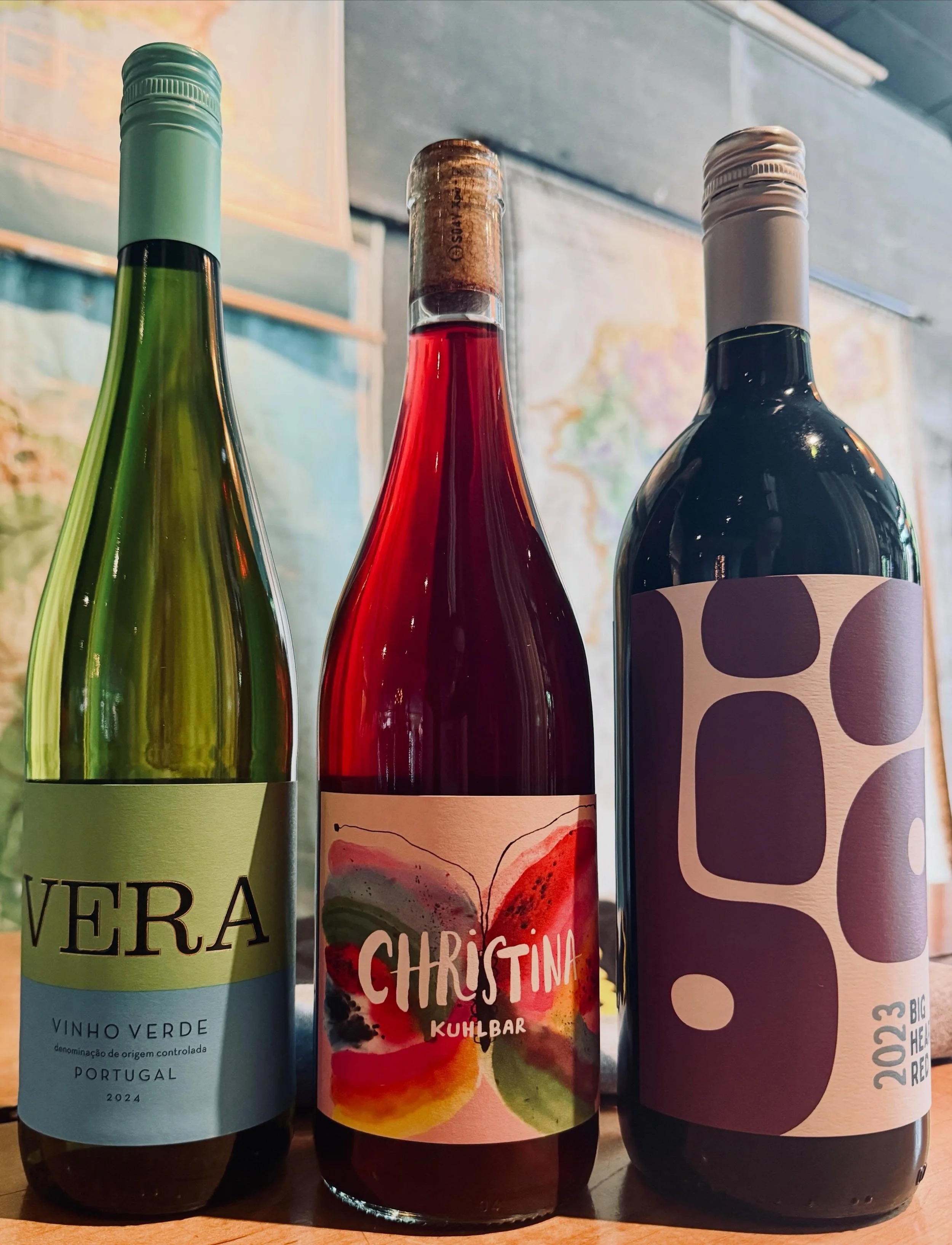 WINE TASTING: PATIO POUNDERS 🏡🦋 April 25th and 26th is the annual @inmanparkfest and Tour of Homes. VinoTeca is proud to call the oldest suburb of Atlanta home and we love to be a part of everything this neighborhood has to offer. Our tasting is de