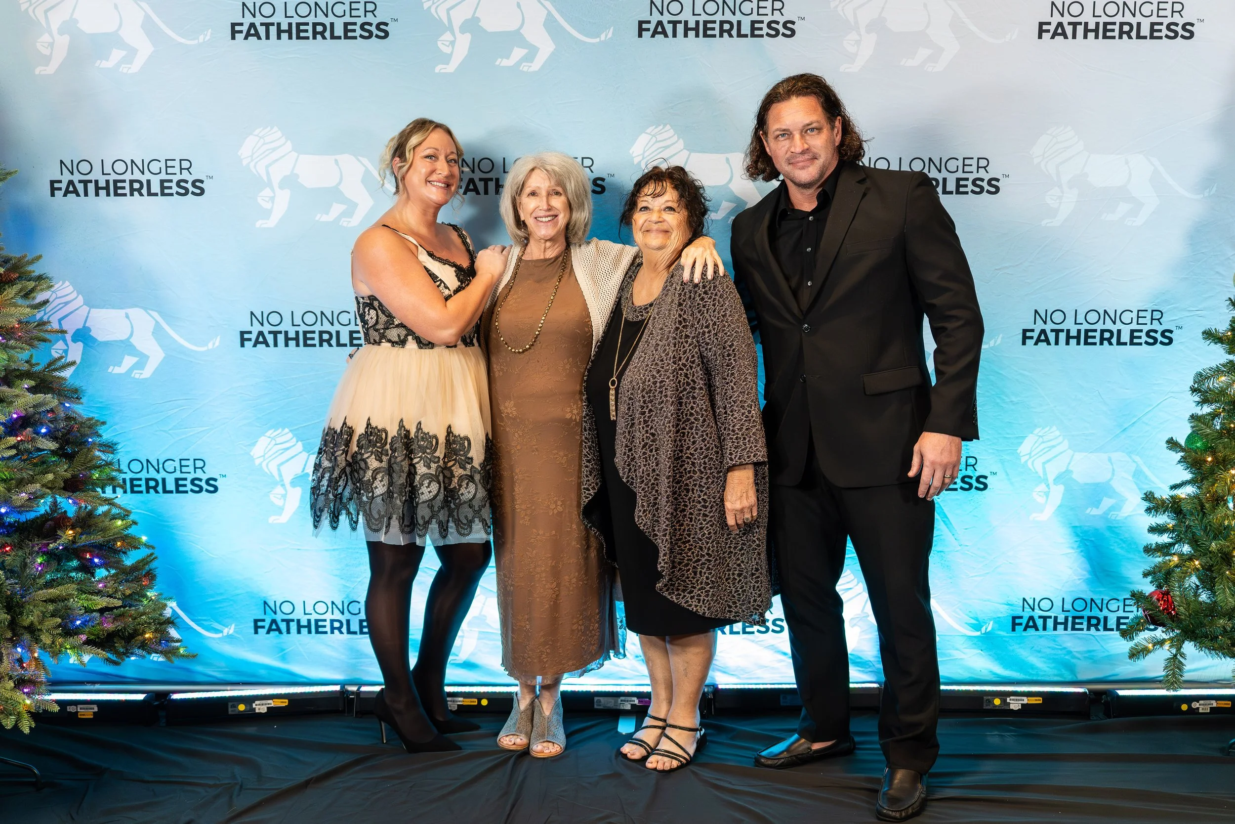 NLF 2025 Gala Portraits-102.jpg